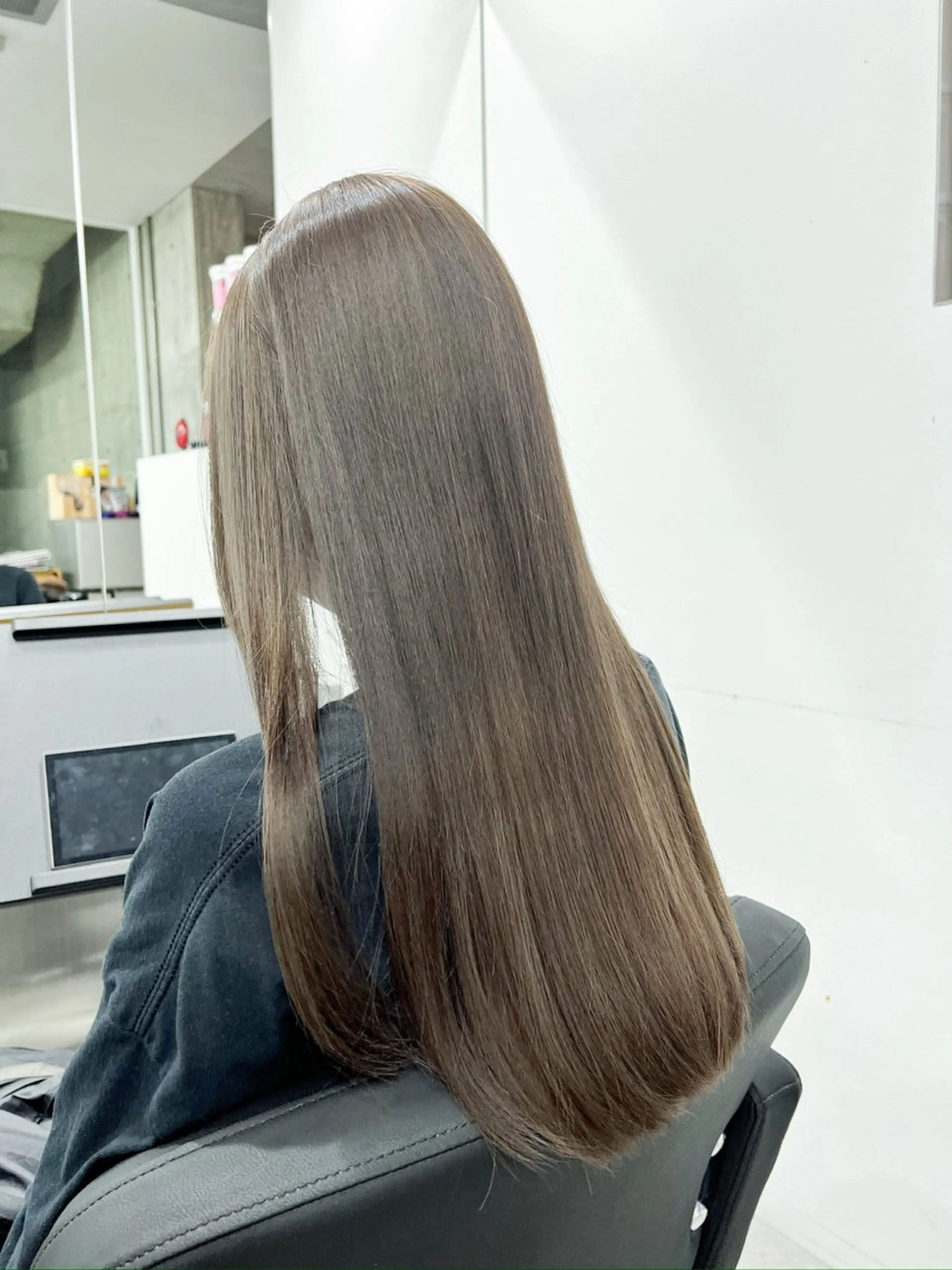 ロング カラー 髪質改善 縮毛矯正 酸性ストレート カット ヘアカラー 縮毛矯正 トリートメント welring hair salonのヘアスタイル