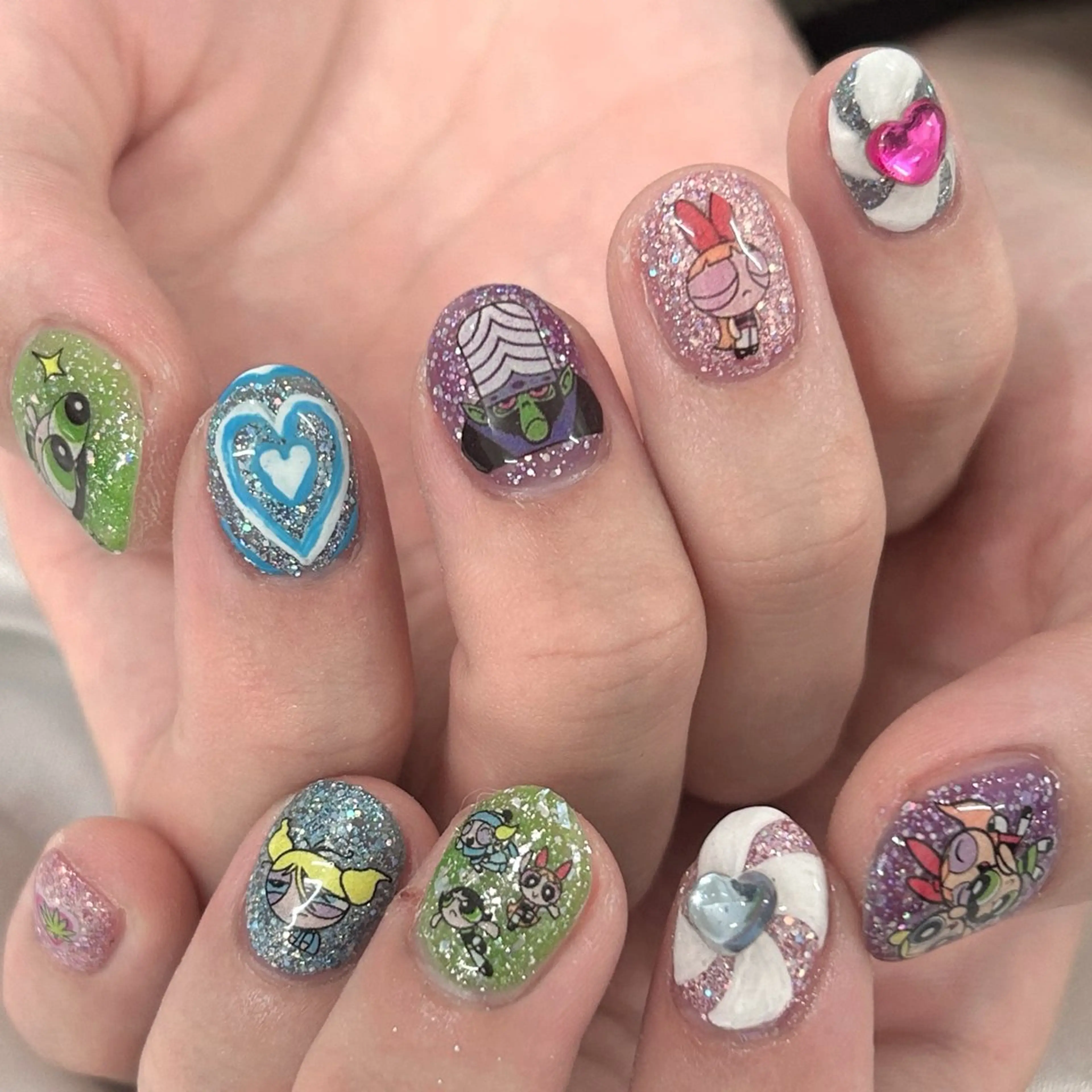 ネイル MODA MANAMIᵕ̈のネイルデザイン