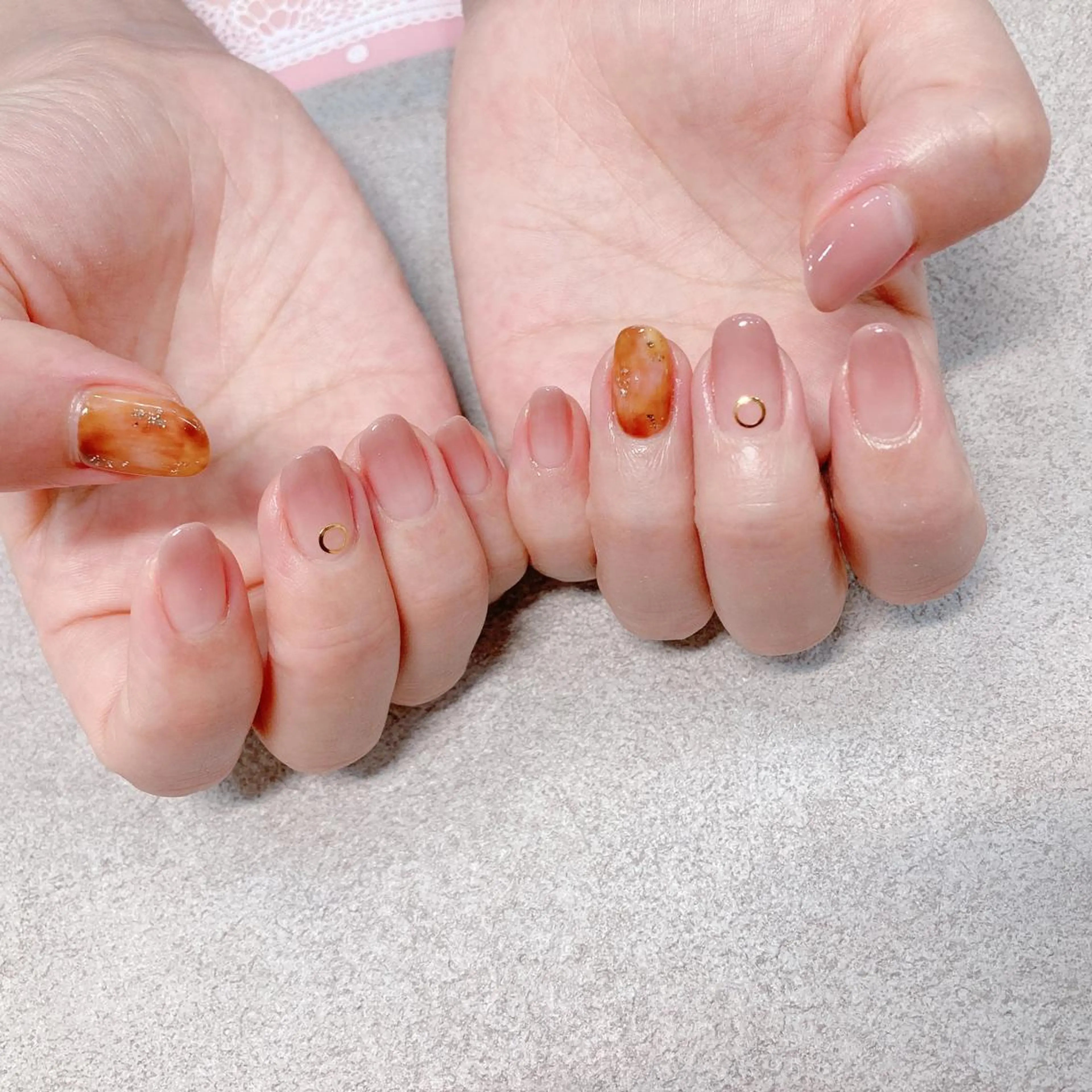 ネイル バニーアイズ　ネイル ニューオータニ博多店のネイルデザイン