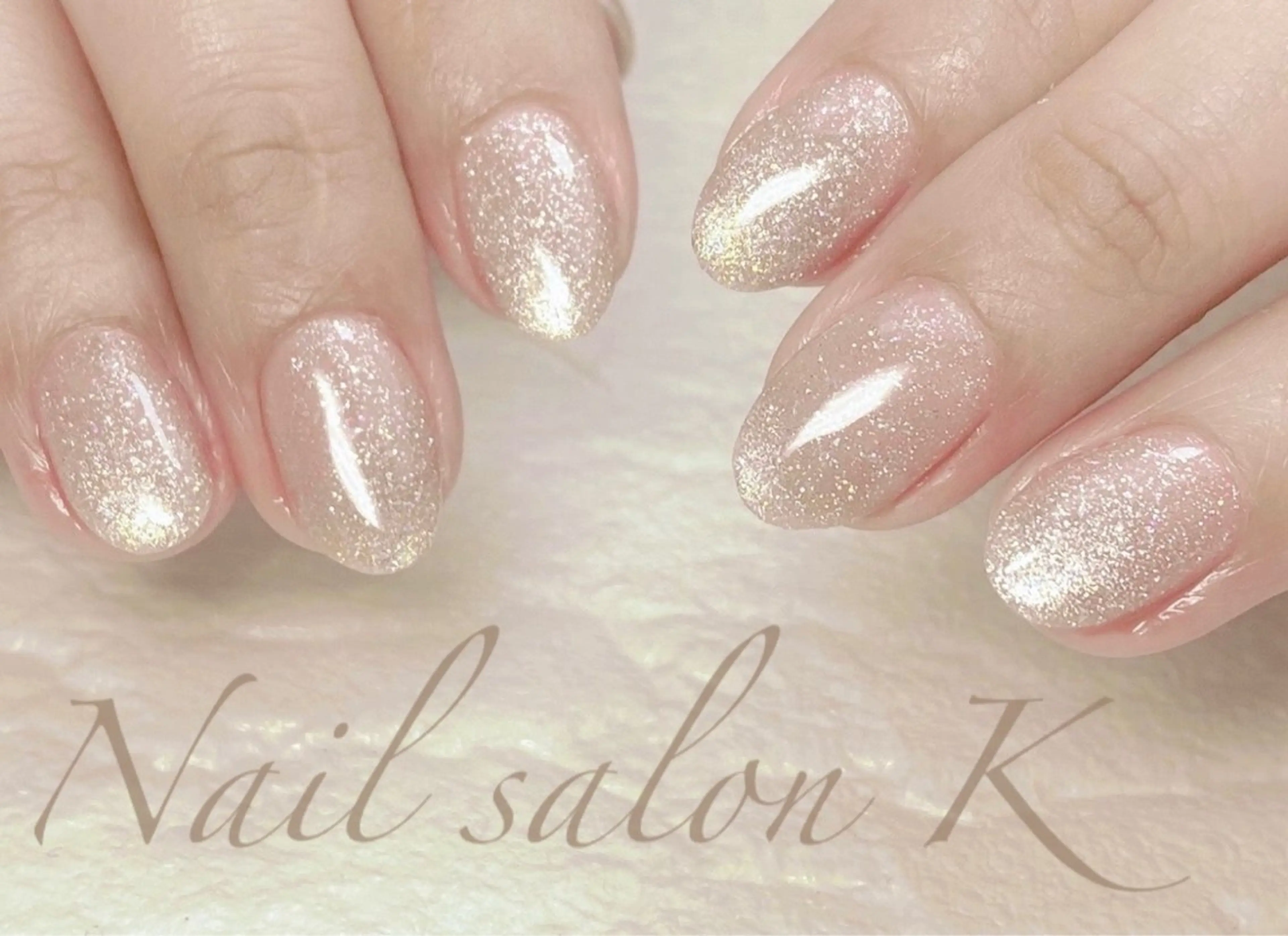 ネイル フラッシュネイル ゴールド キラキラネイル マグネットネイル ハンドネイル Nail Salon K 🧸美爪育成のネイルデザイン