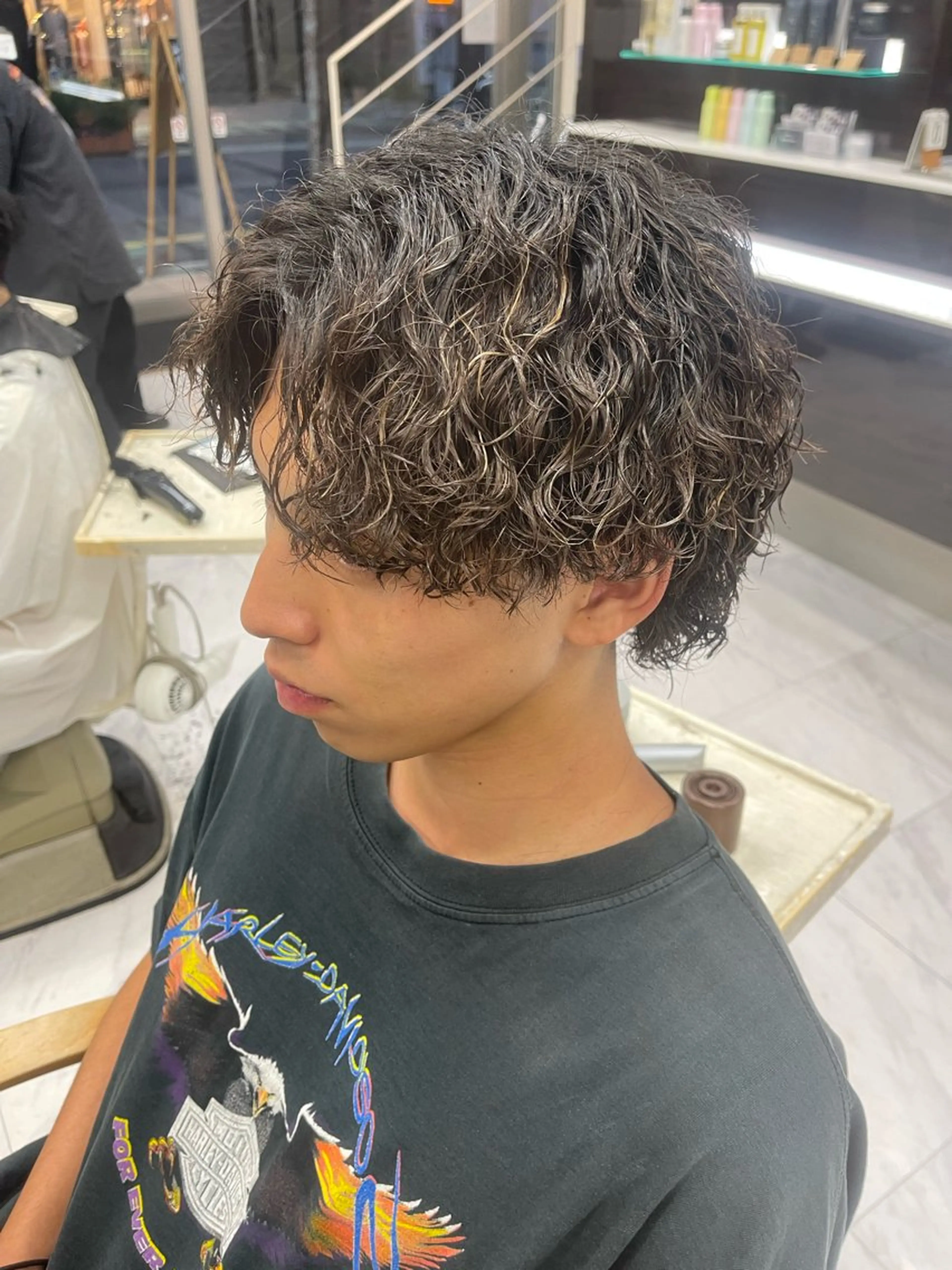 ショート パーマ メンズ メンズパーマ ツイストスパイラルパーマ 波巻きパーマ スパイラルパーマ カット パーマ トリートメント 🌻メンズカット 落合諒🌻のヘアスタイル