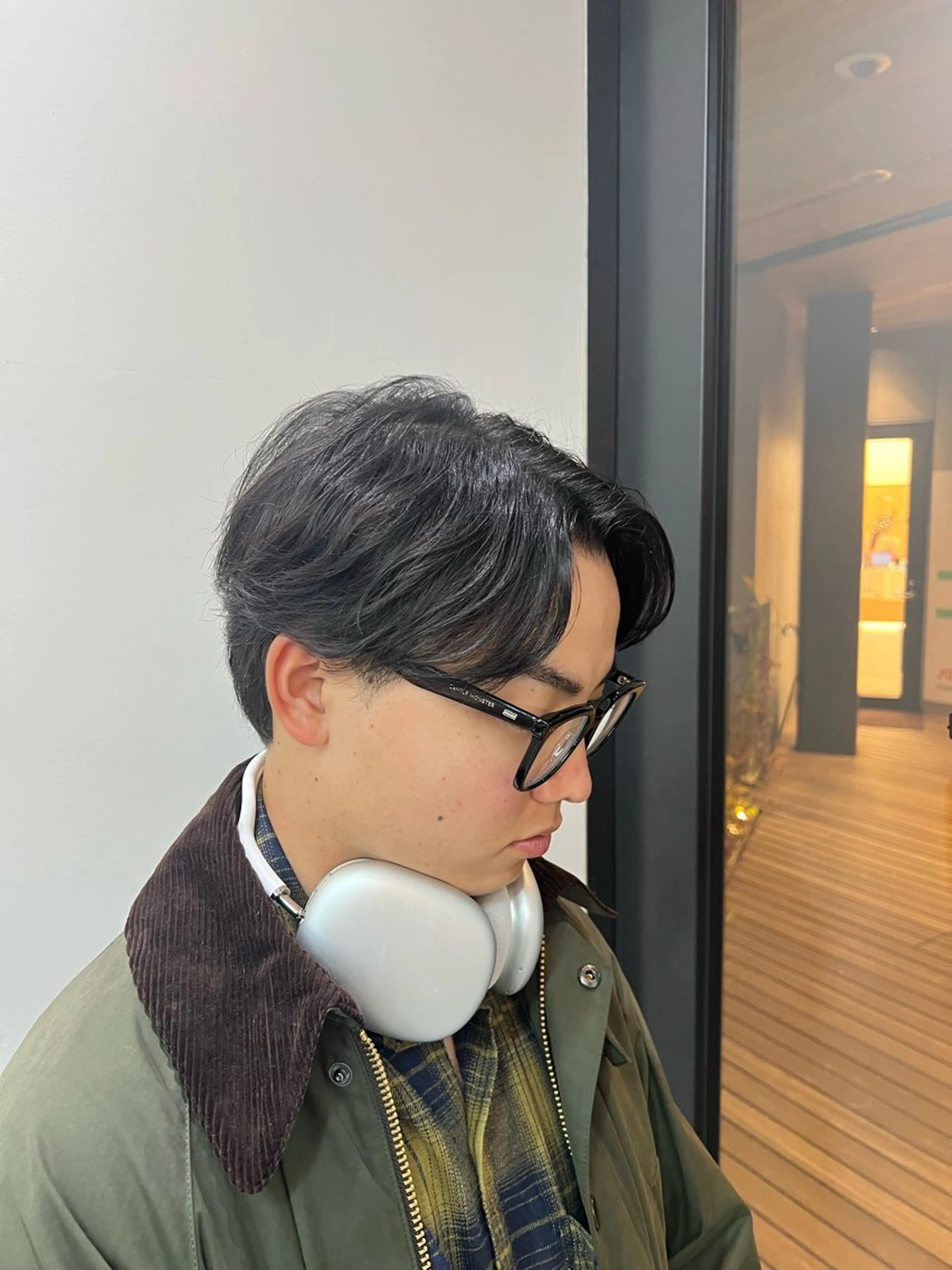 パーマ メンズ カット パーマ トリートメント ダブルカラー寒色系 ボリューム改善ハヤトのヘアスタイル