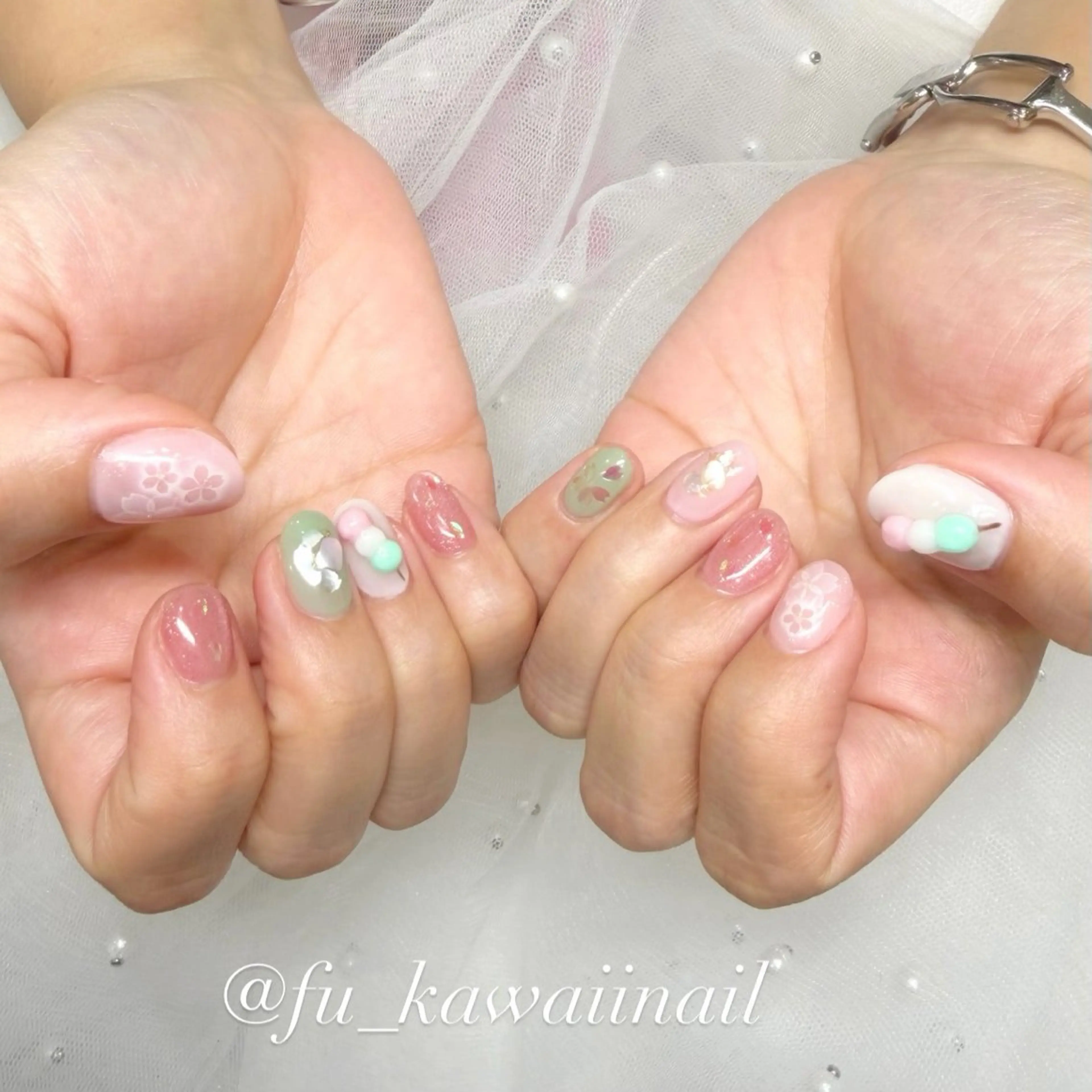 ネイル ハンドネイル 🪞ヤギフウカ🪞 渋谷ネイルのネイルデザイン