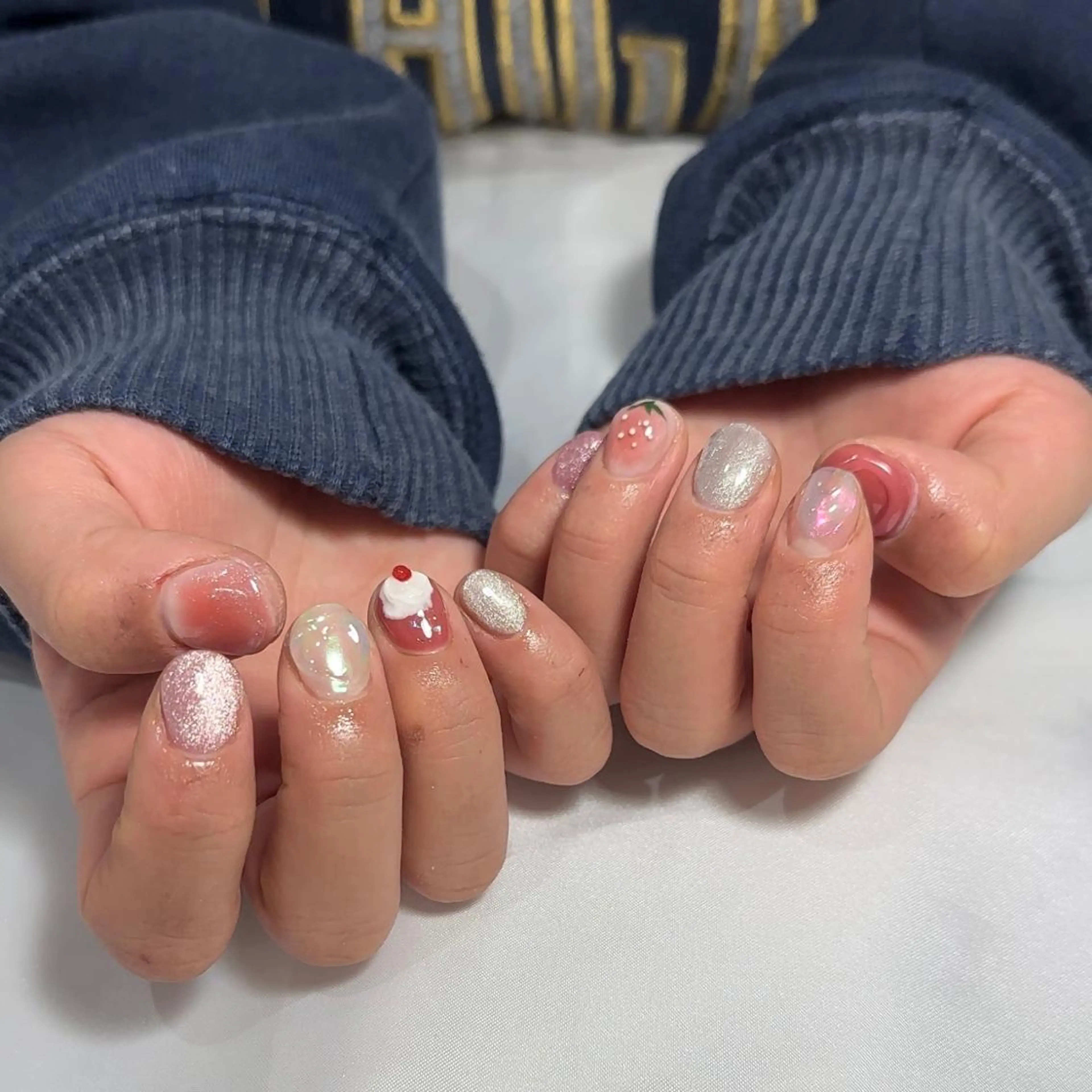ネイル ピンク nailsalon  TORONのネイルデザイン