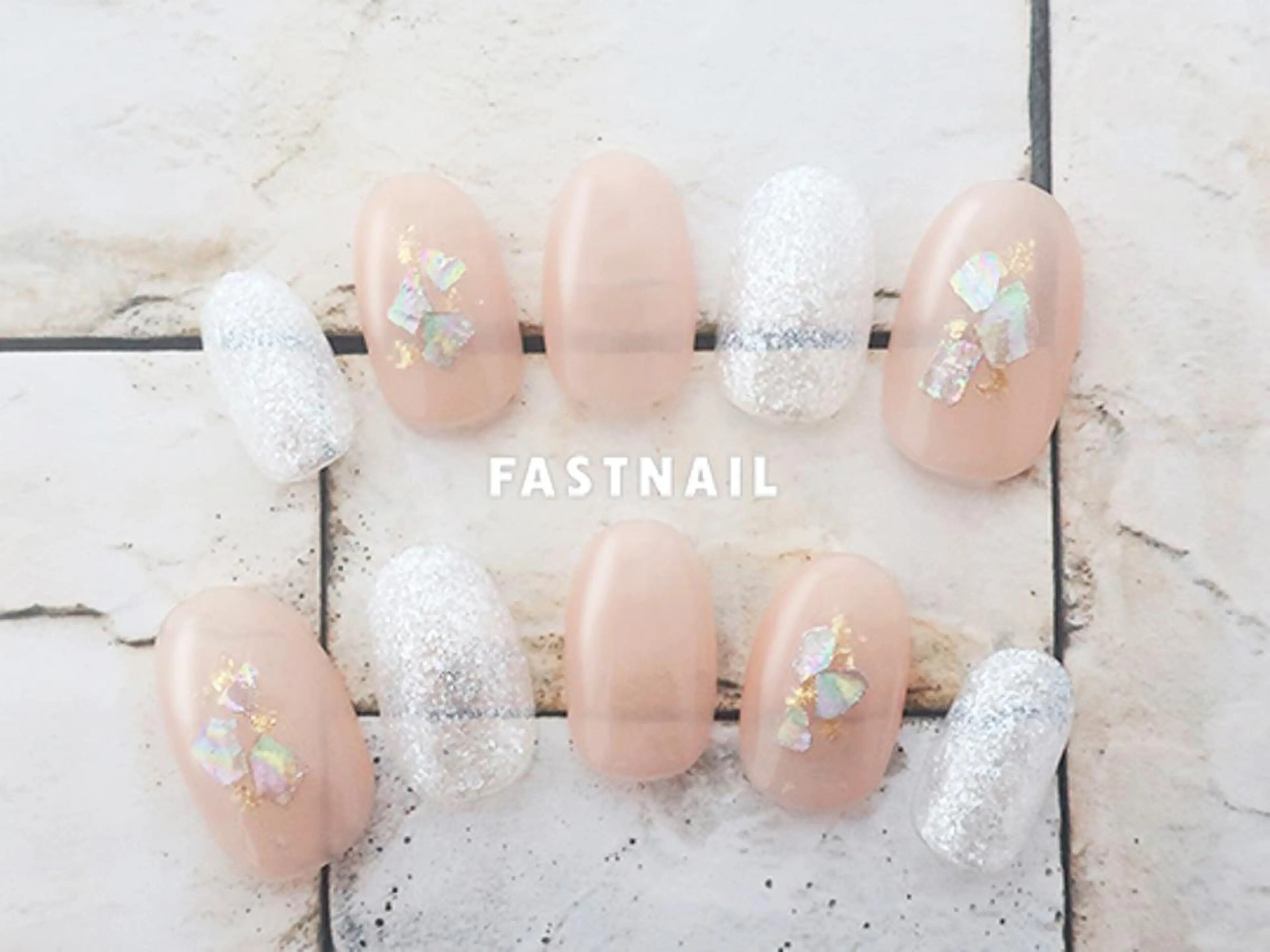 ネイル FASTNAIL新宿 ／パラジェル取扱店舗のネイルデザイン