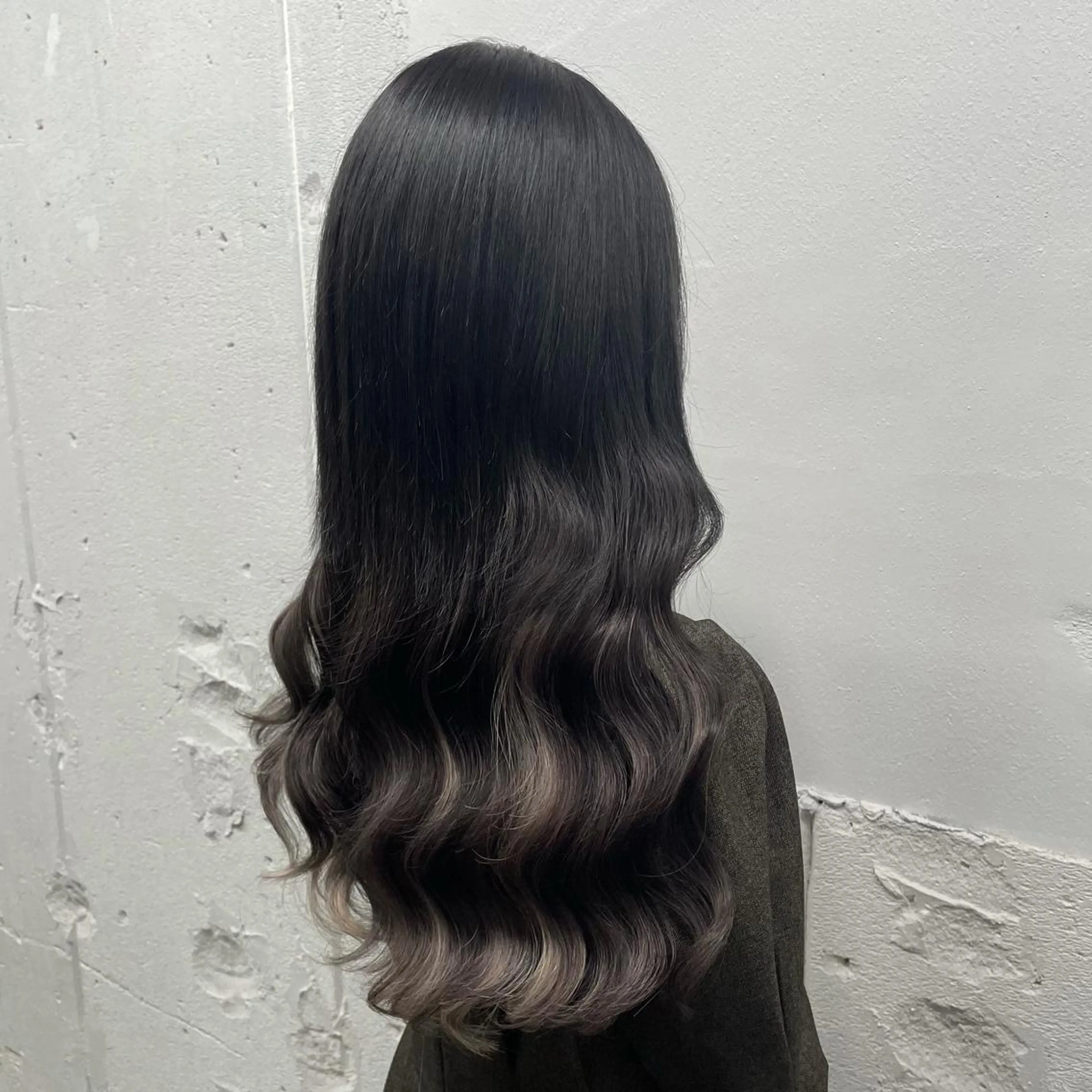 ロング カラー シールエクステ バレイヤージュ ミストバング ダブルカラー  フェイスフレーミング ヘアカラー エクステ 🧡艶髪ちゅるん髪 🫧🧡YUKI❄️のヘアスタイル