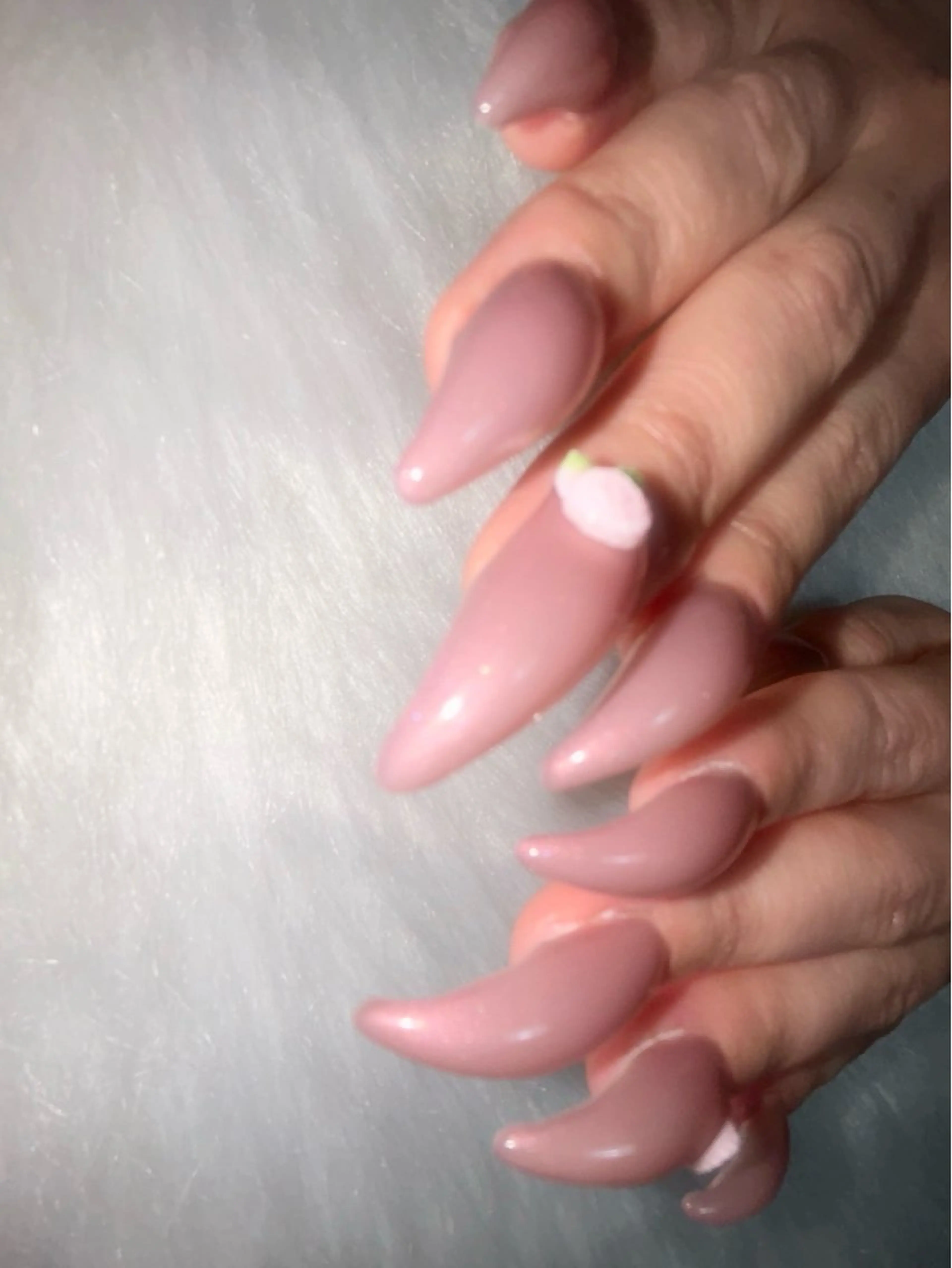 ネイル ハンドネイル kana/モード ・グランジ໒꒱のネイルデザイン