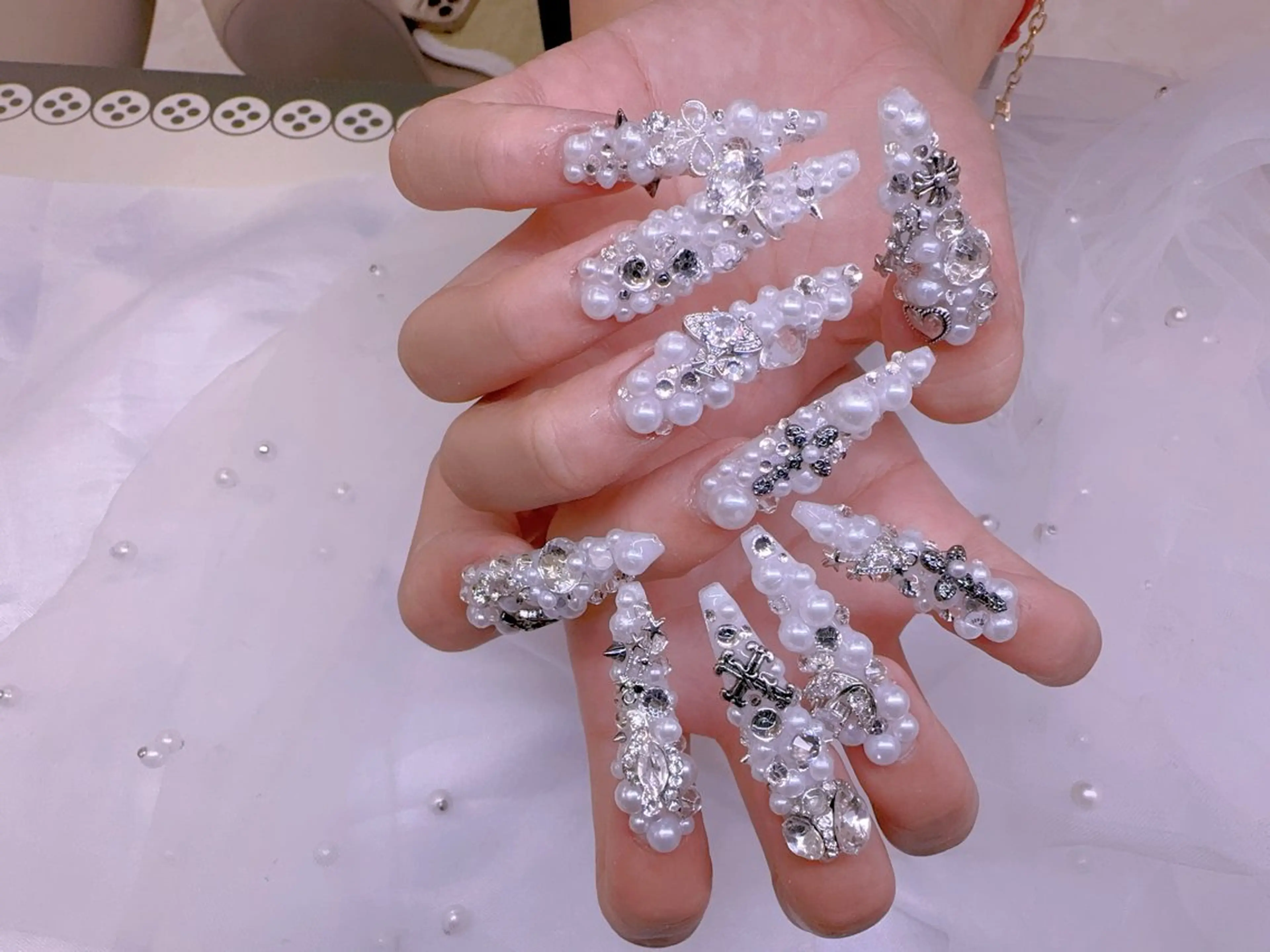 ネイル UMI ネイルサロン新宿🎀のネイルデザイン