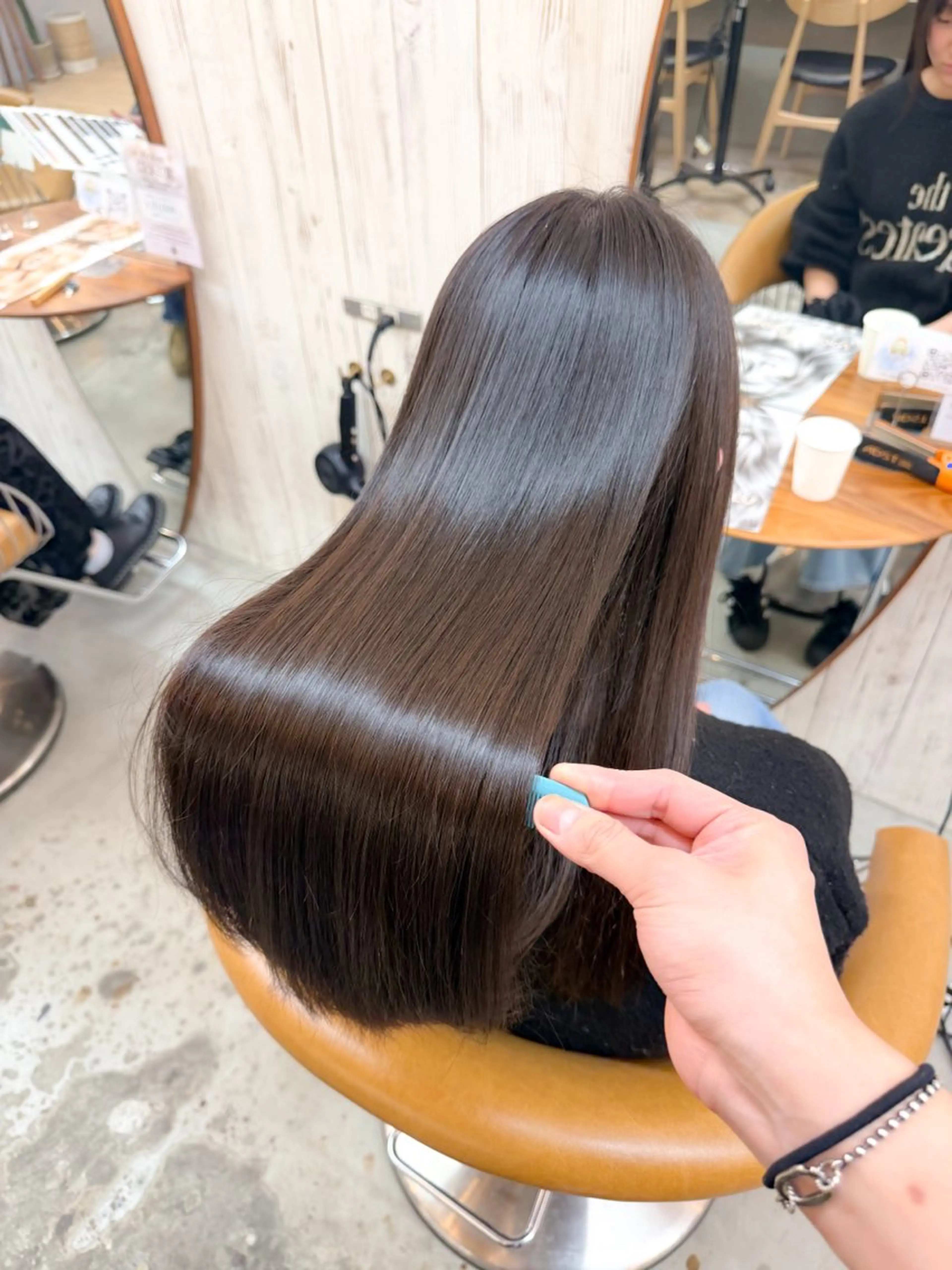 ロング カラー 髪質改善 縮毛矯正 カット 縮毛矯正 トリートメント 巻ける縮毛矯正✨ ボブ/ショートともきのヘアスタイル