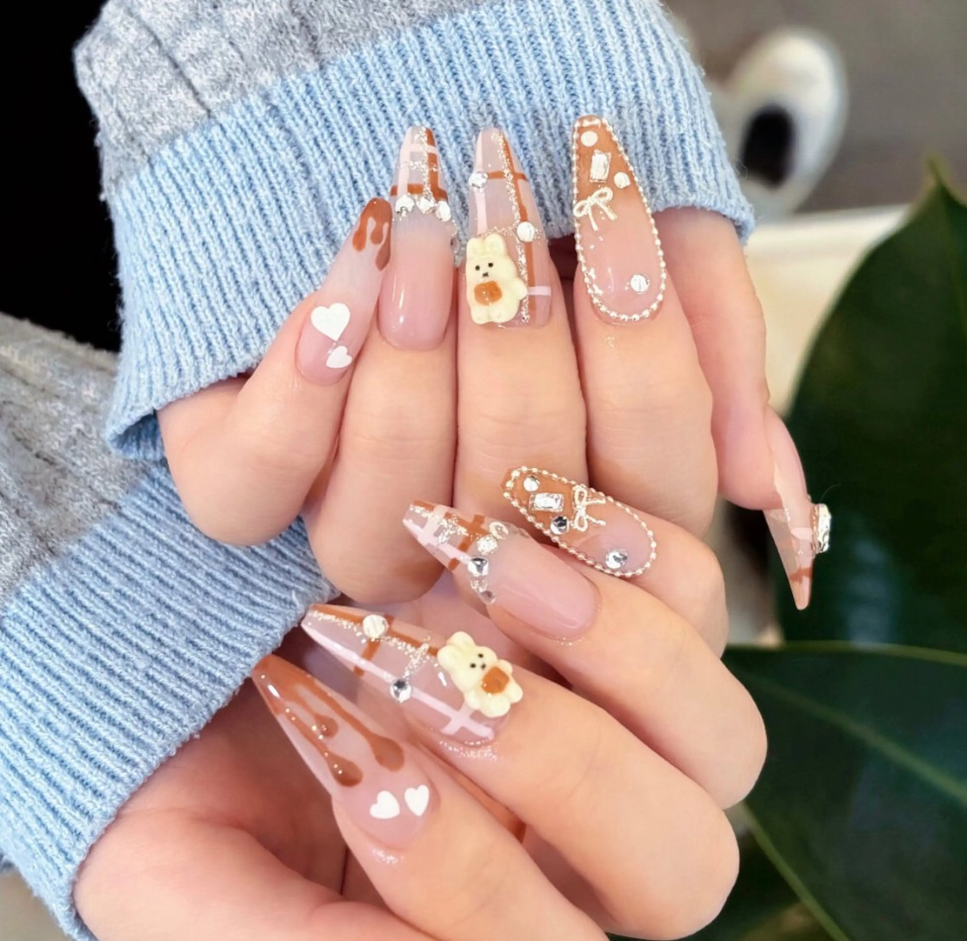 ネイル 長さ出し フレンチネイル 韓国ネイル レース マグネットネイル ハンドネイル 高橋 ユキのネイルデザイン