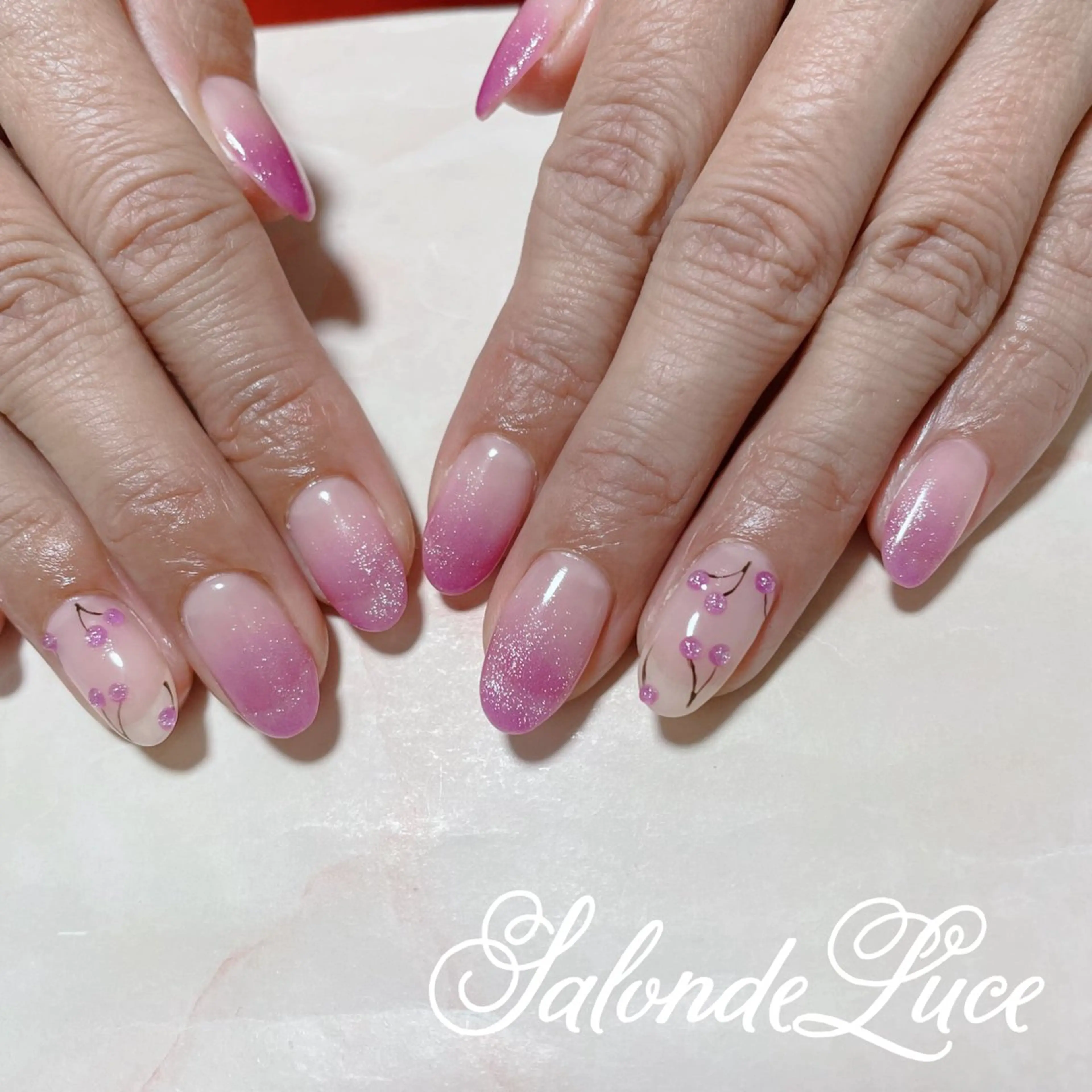 ネイル マグネットネイル Salon de Luceのネイルデザイン