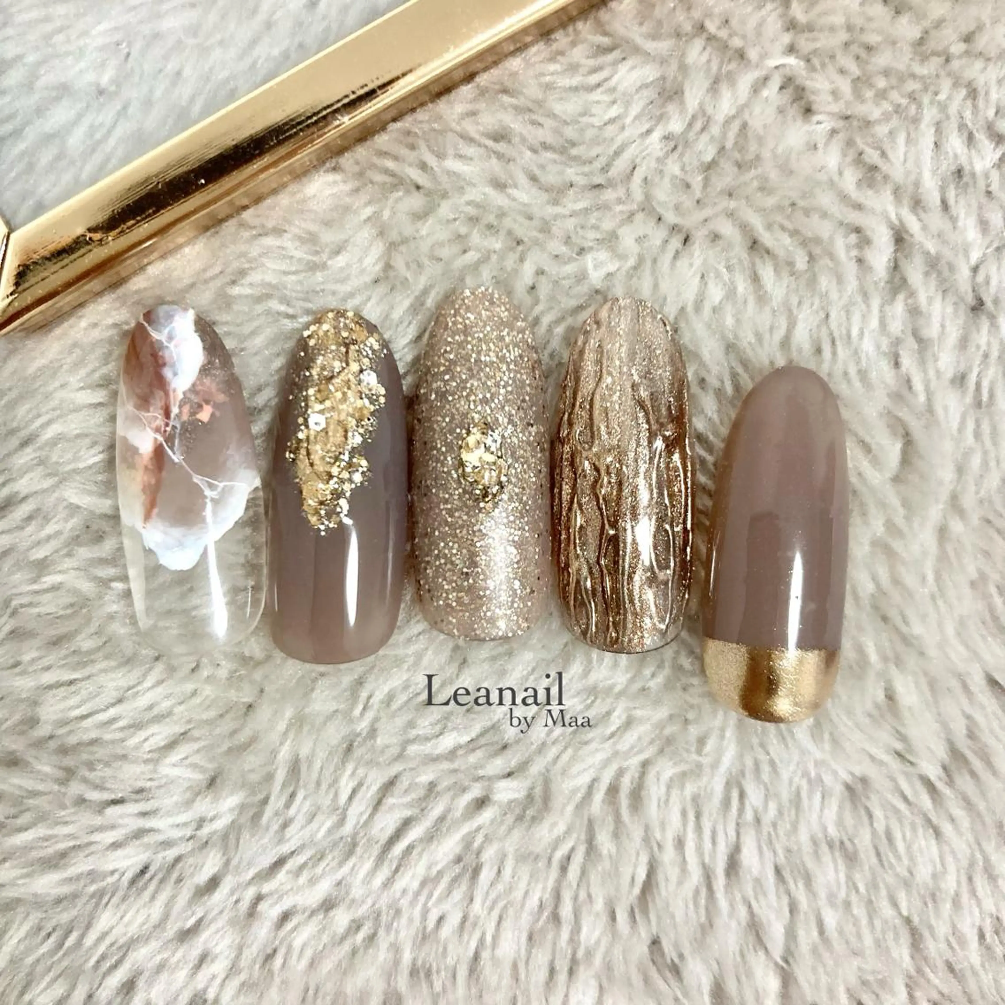 ネイル アートネイル private_ salon.Leaのネイルデザイン