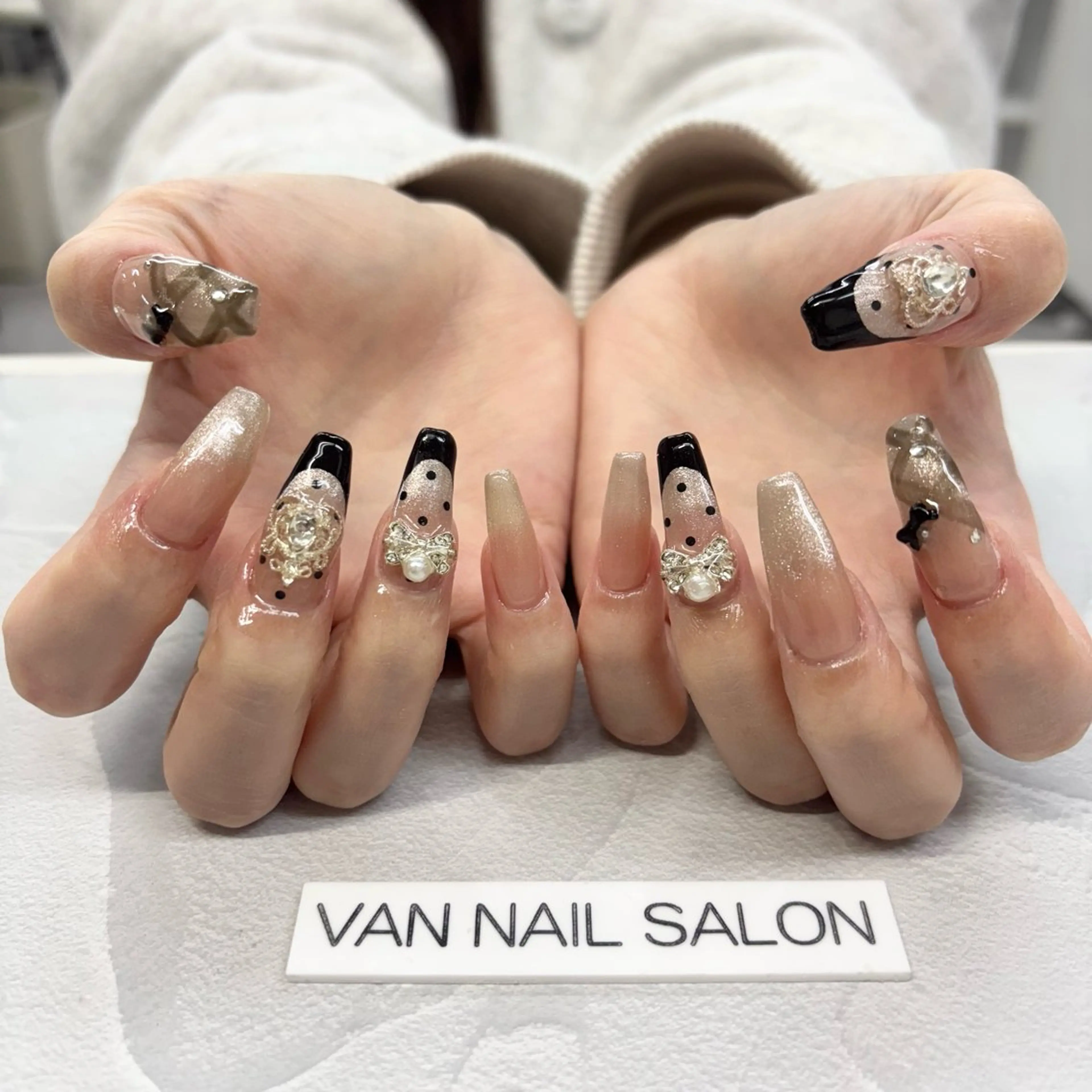 ネイル 持ち込み VANNAIL 本厚木店のネイルデザイン