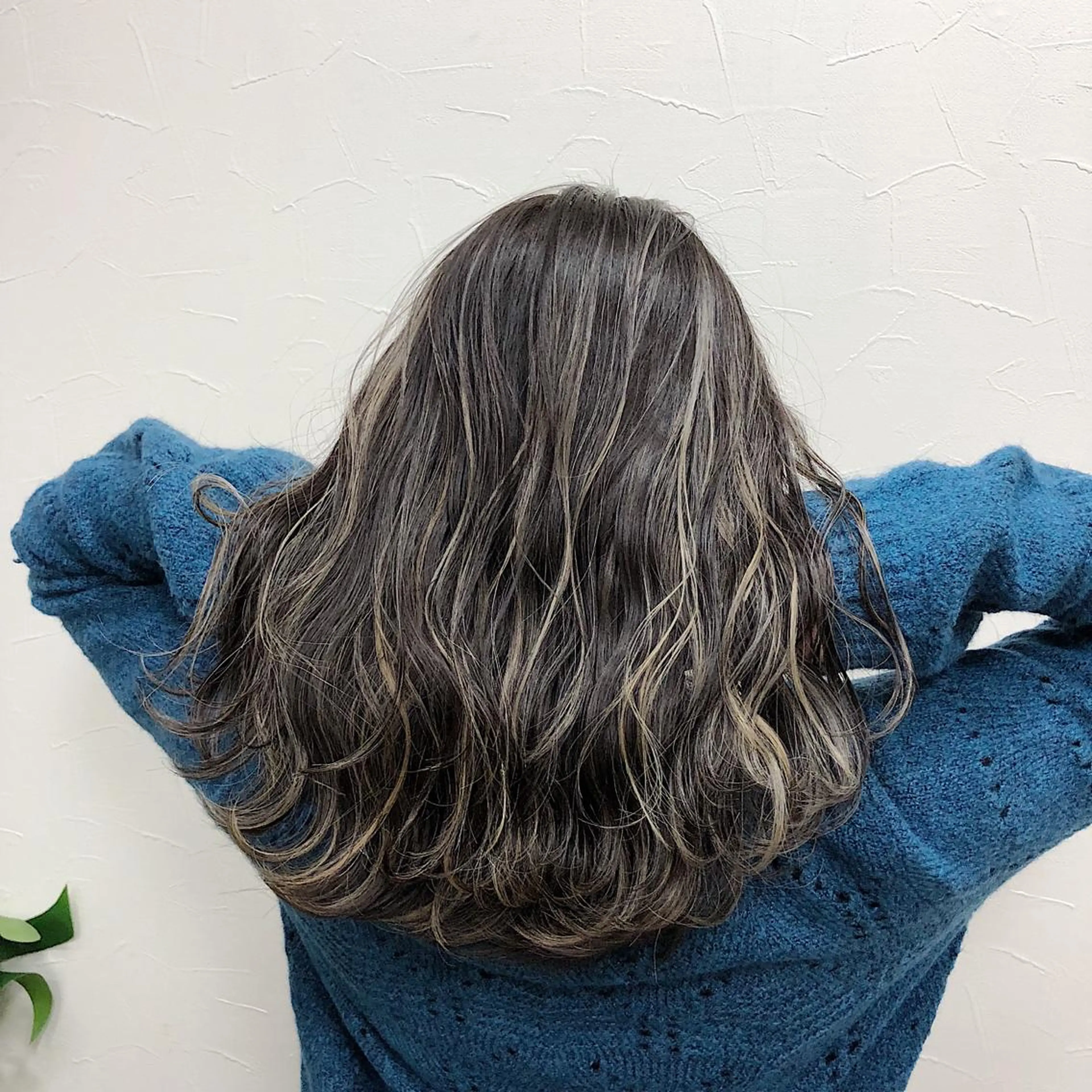 セミロング カラー ハイライトカラー ハイライト ノンダメージ髪質改善 カラー💎/KURAのヘアスタイル