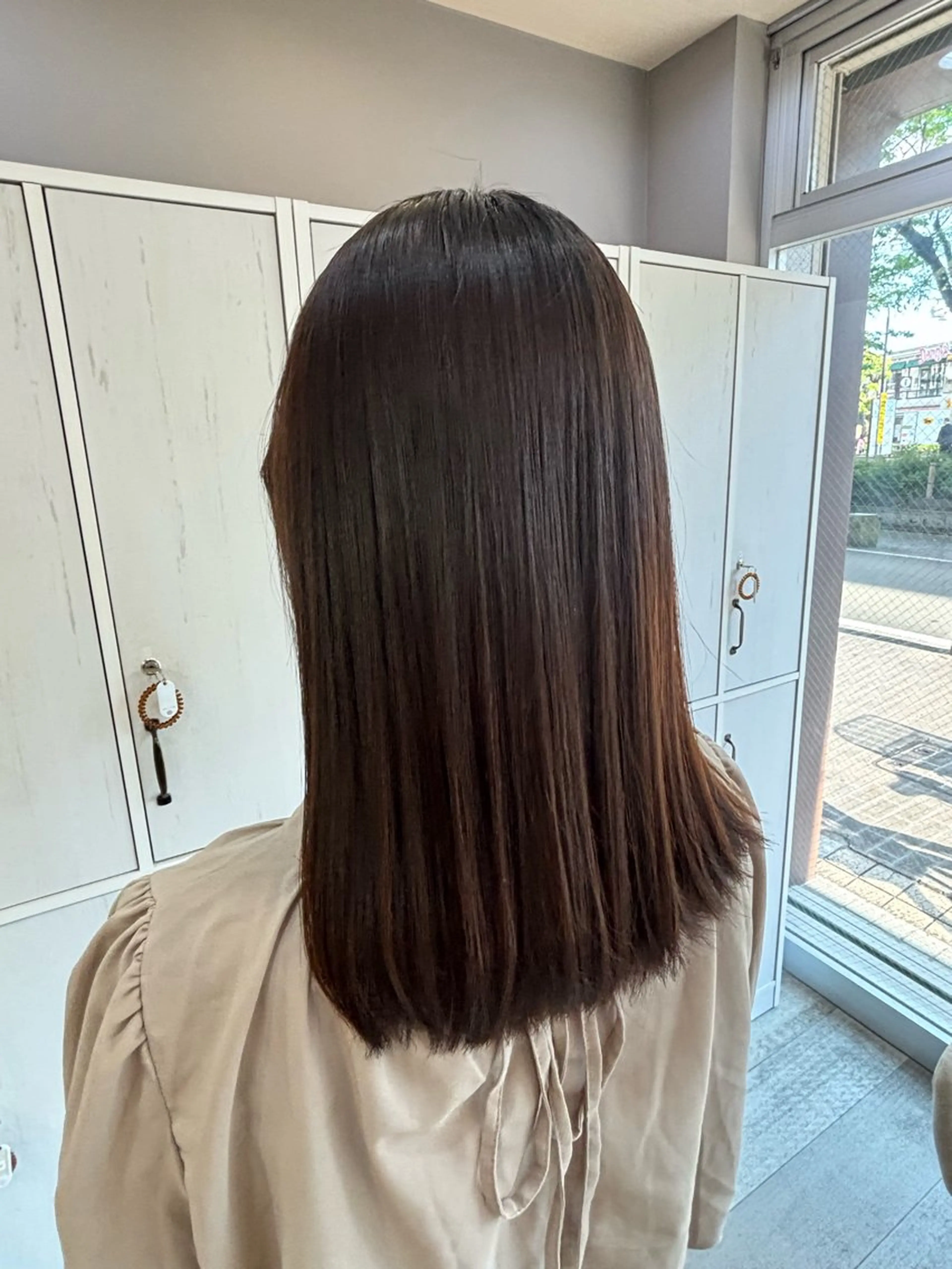 セミロング カット 縮毛矯正 🧸Fiora 🧸arashi🧸のヘアスタイル