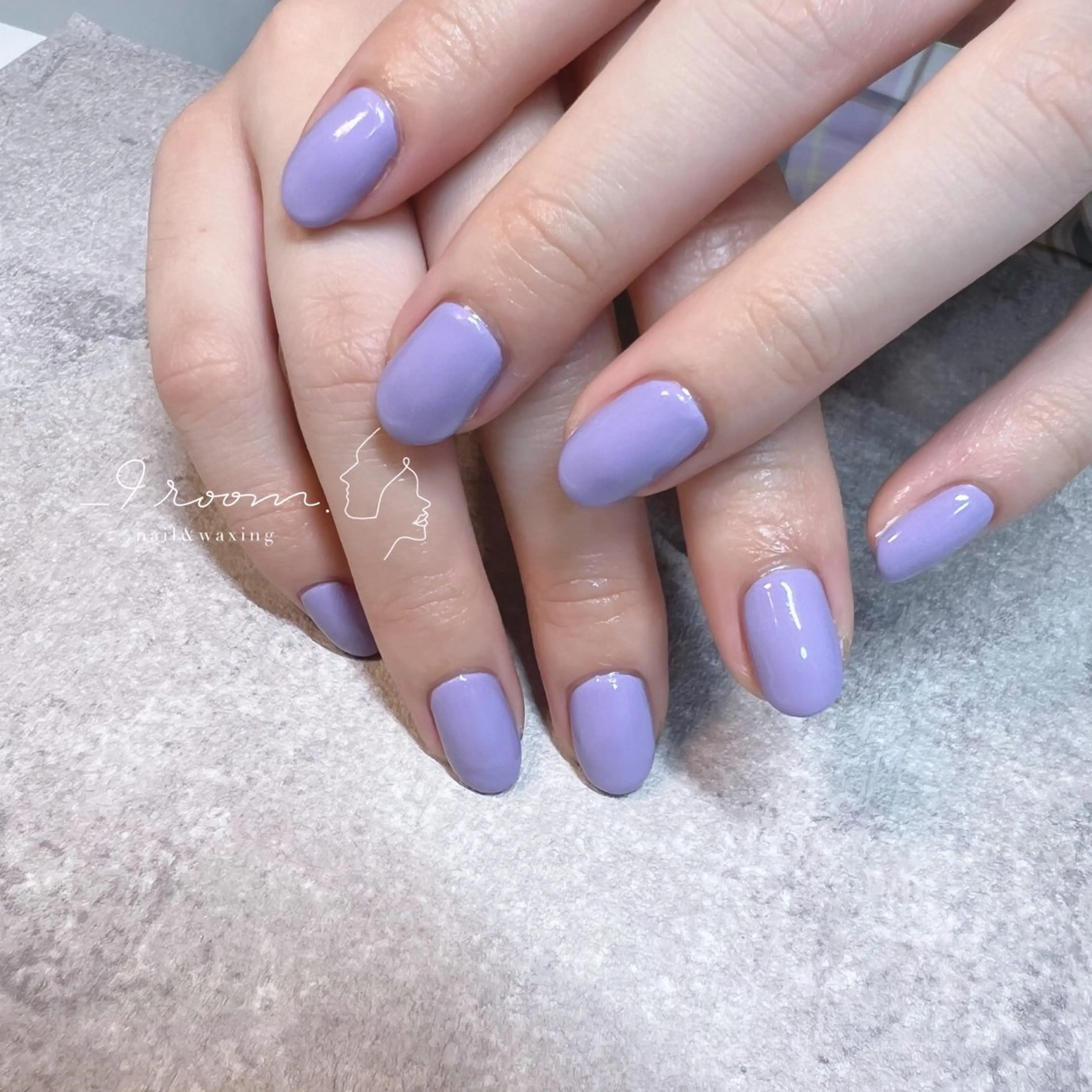 ネイル オフィスネイル ワンカラーネイル シンプルネイル _9 room. Yoshimiのネイルデザイン