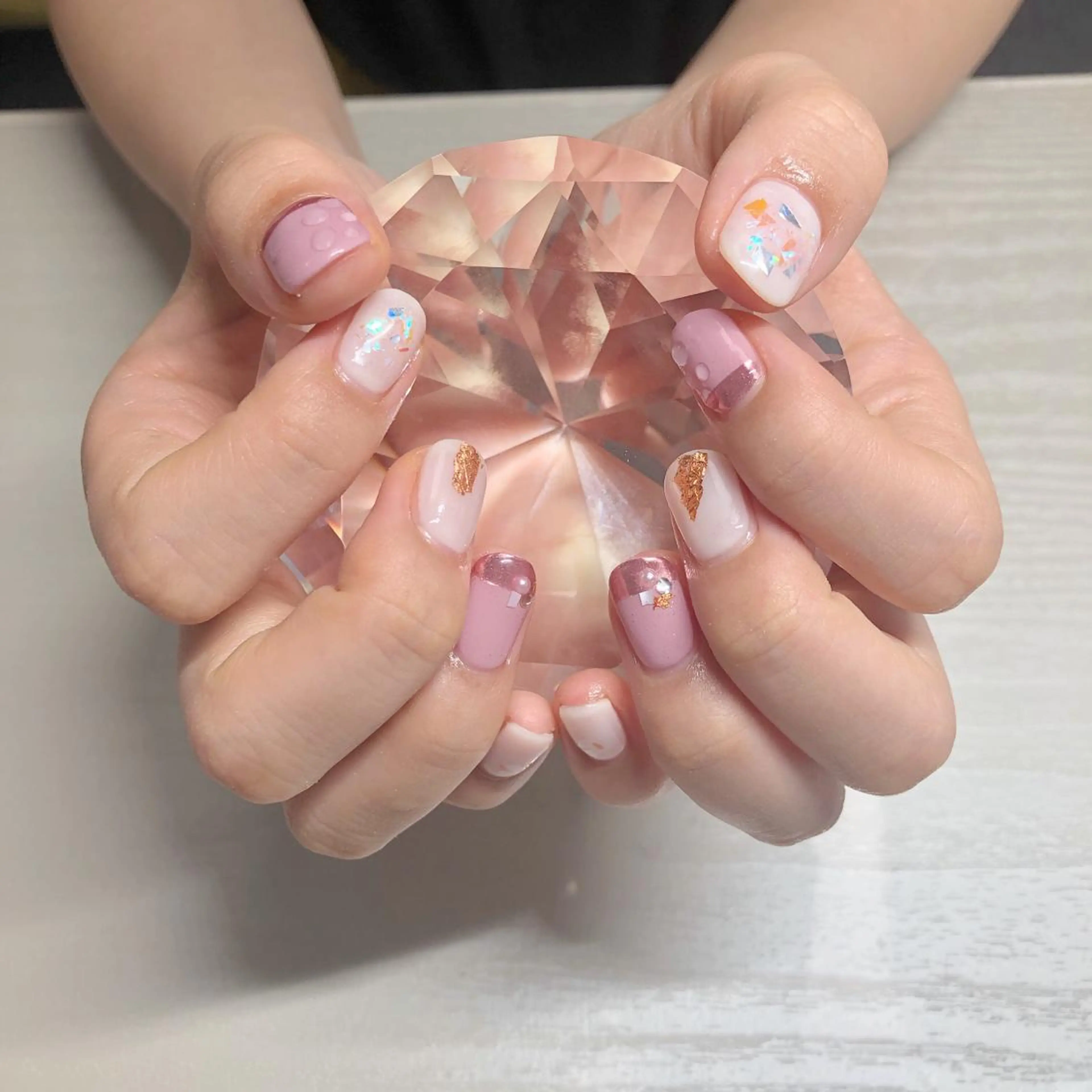 ネイル I pinknail 韓国風·持ち込み専門のネイルデザイン