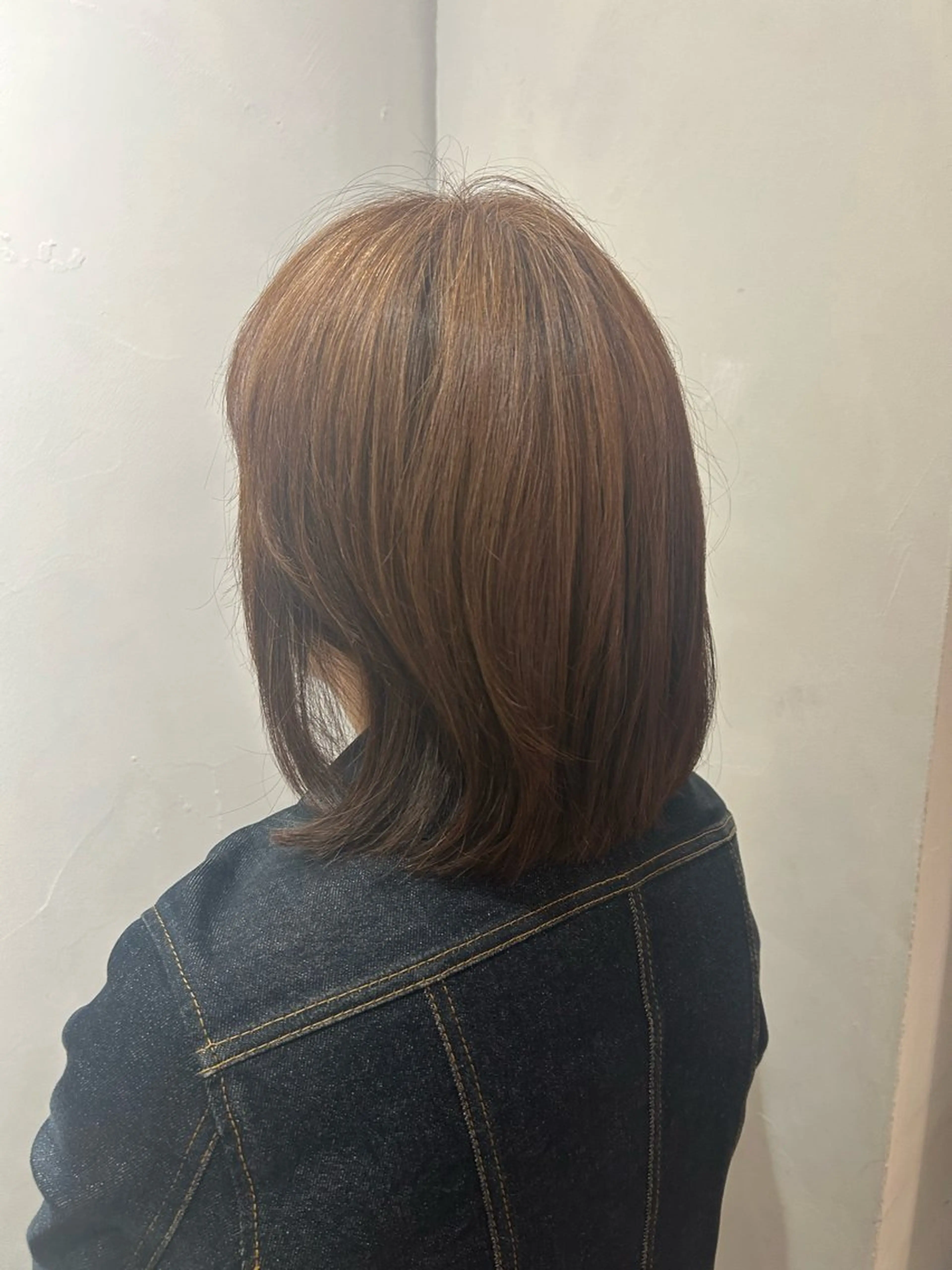 ミディアム カラー IT by ALBUM立川のヘアスタイル