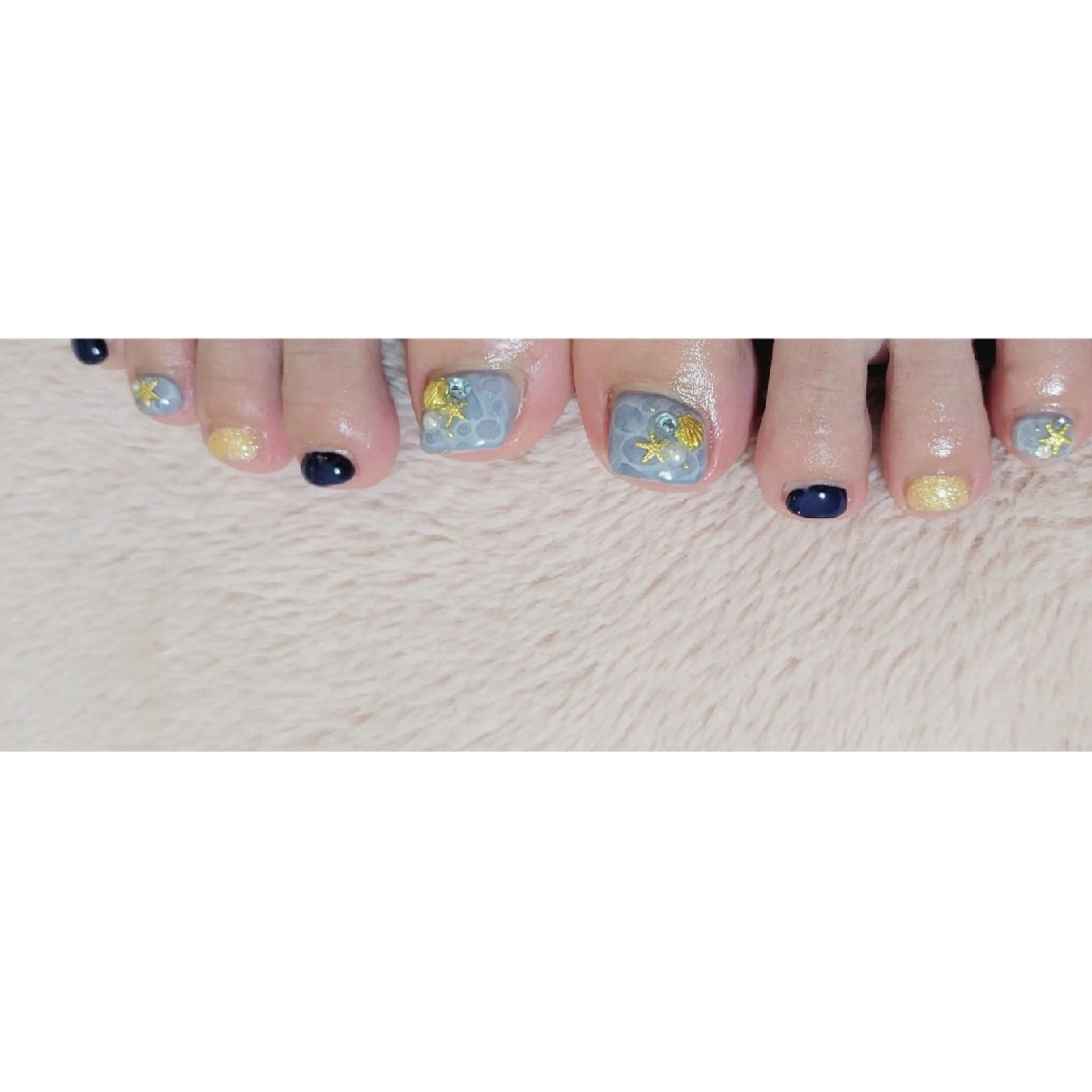 ネイル フットネイル ネイルサロンほっこり kanaのネイルデザイン