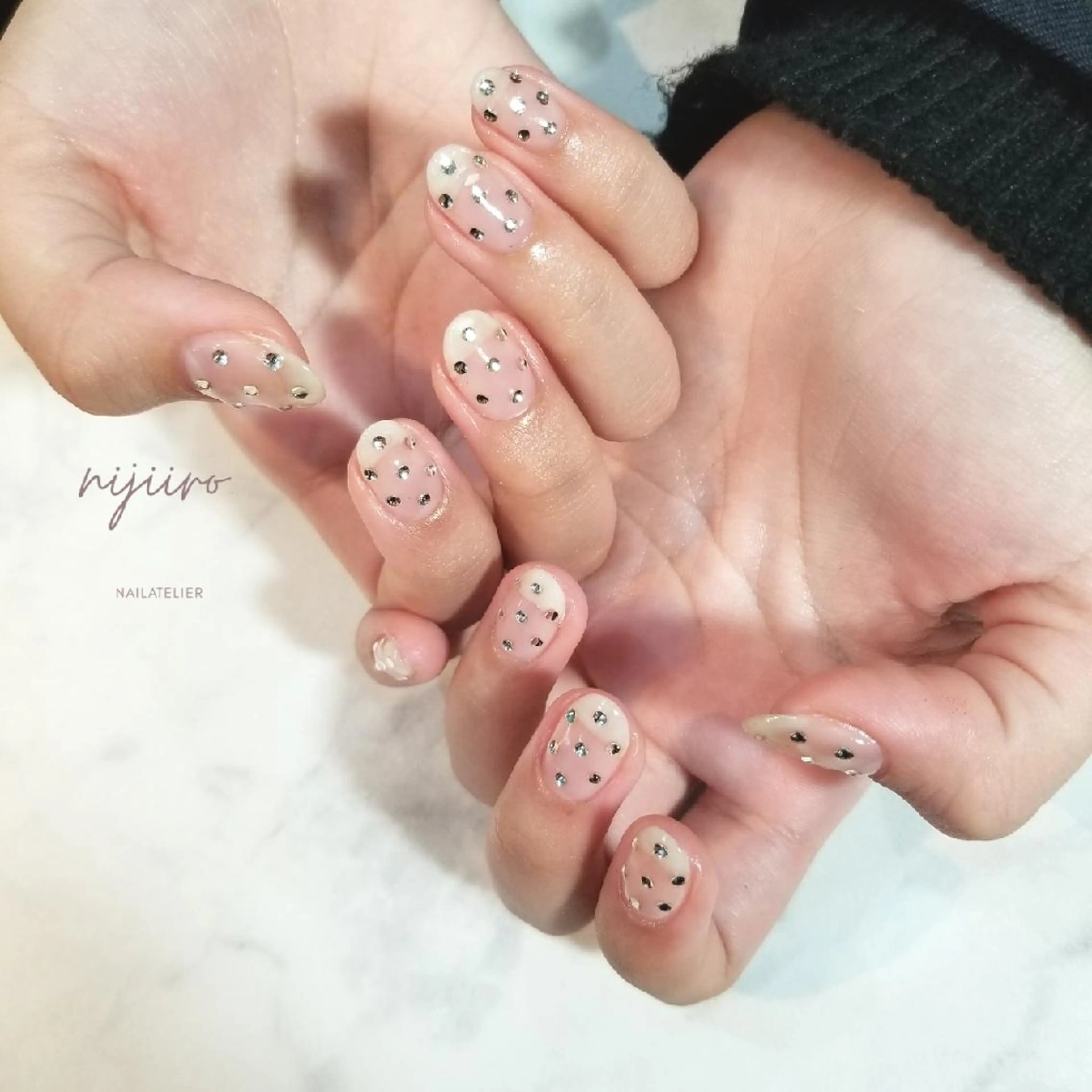 ネイル ハンドネイル nijiiro🌈 サトウのネイルデザイン