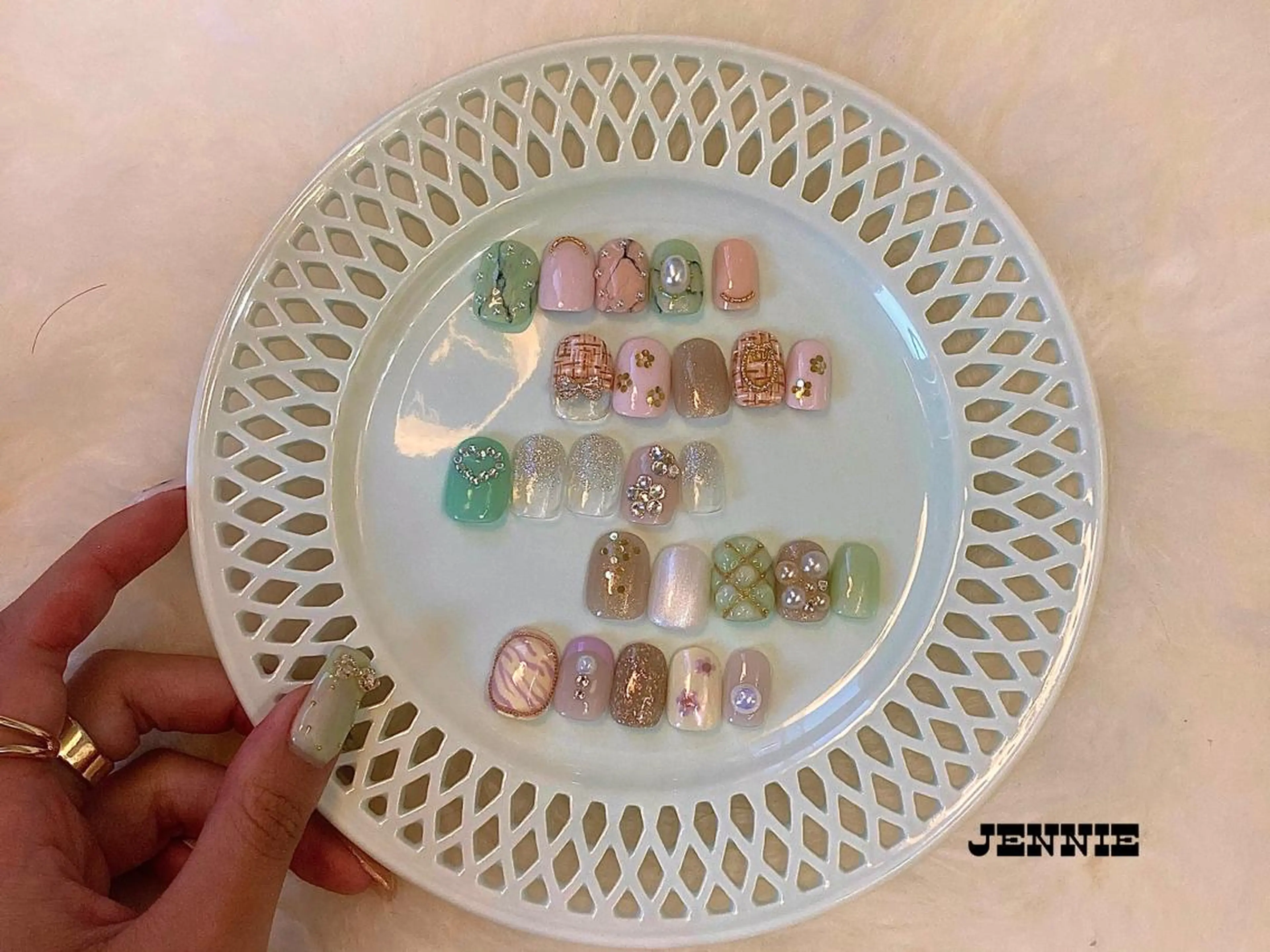 オフ無＊定額デザインの写真