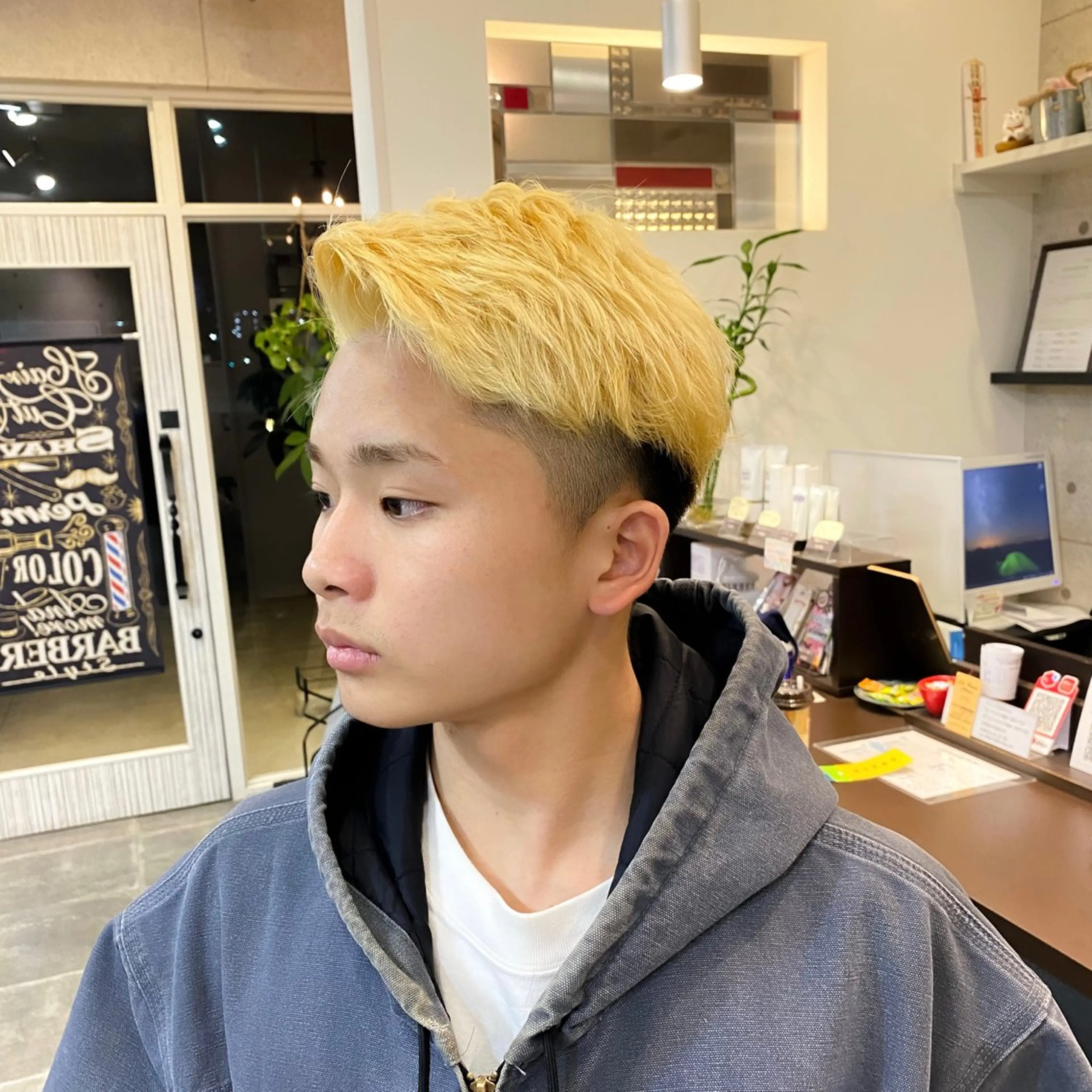 ショート カラー メンズ カット ヘアカラー Cut House Shiomi所属・🔥メンズ専門🔥 Ayutoのヘアスタイル