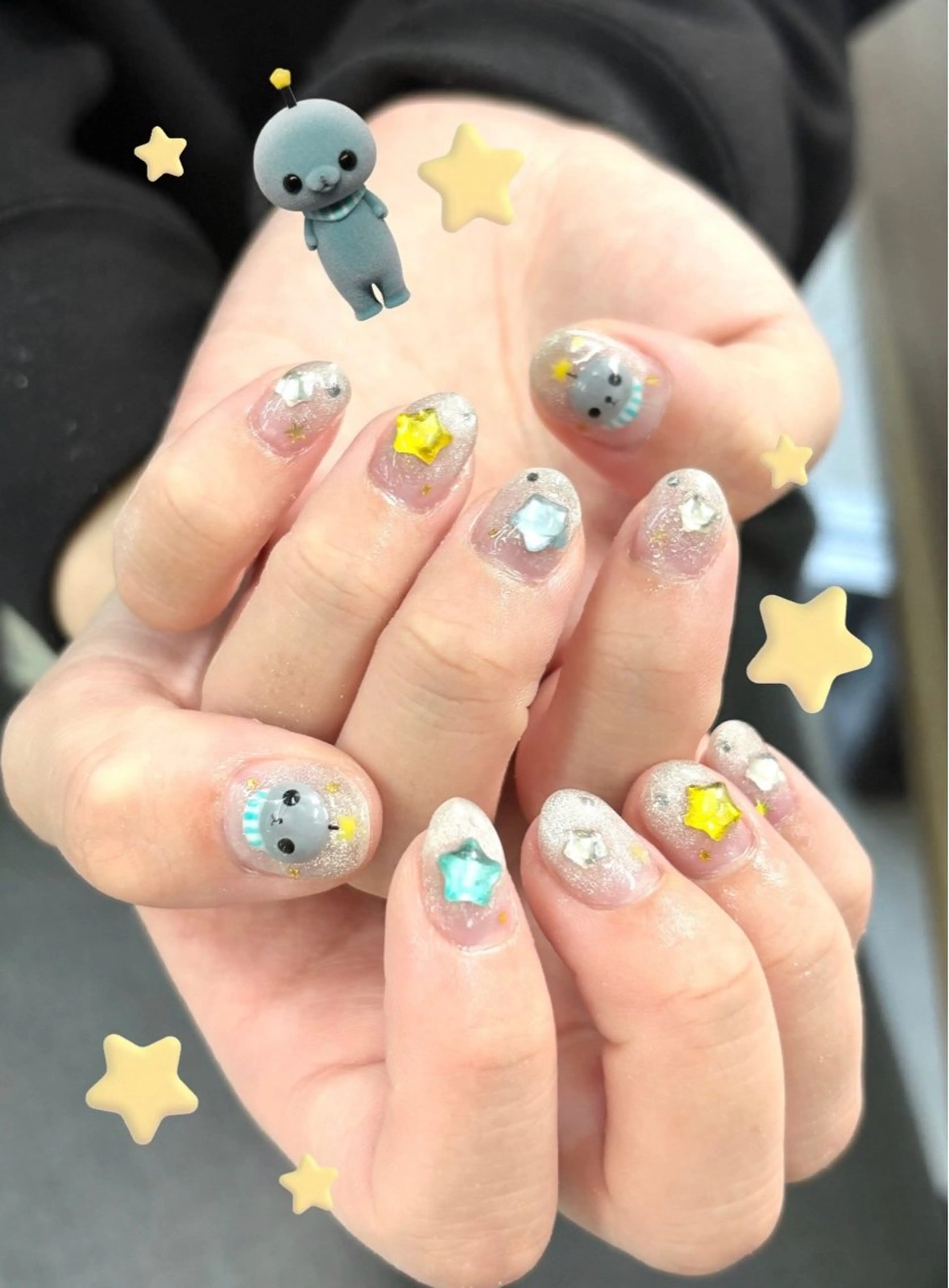 ネイル アートネイル マグネットネイル 持ち込み ハンドネイル フットネイル 中家 亜紗子のネイルデザイン