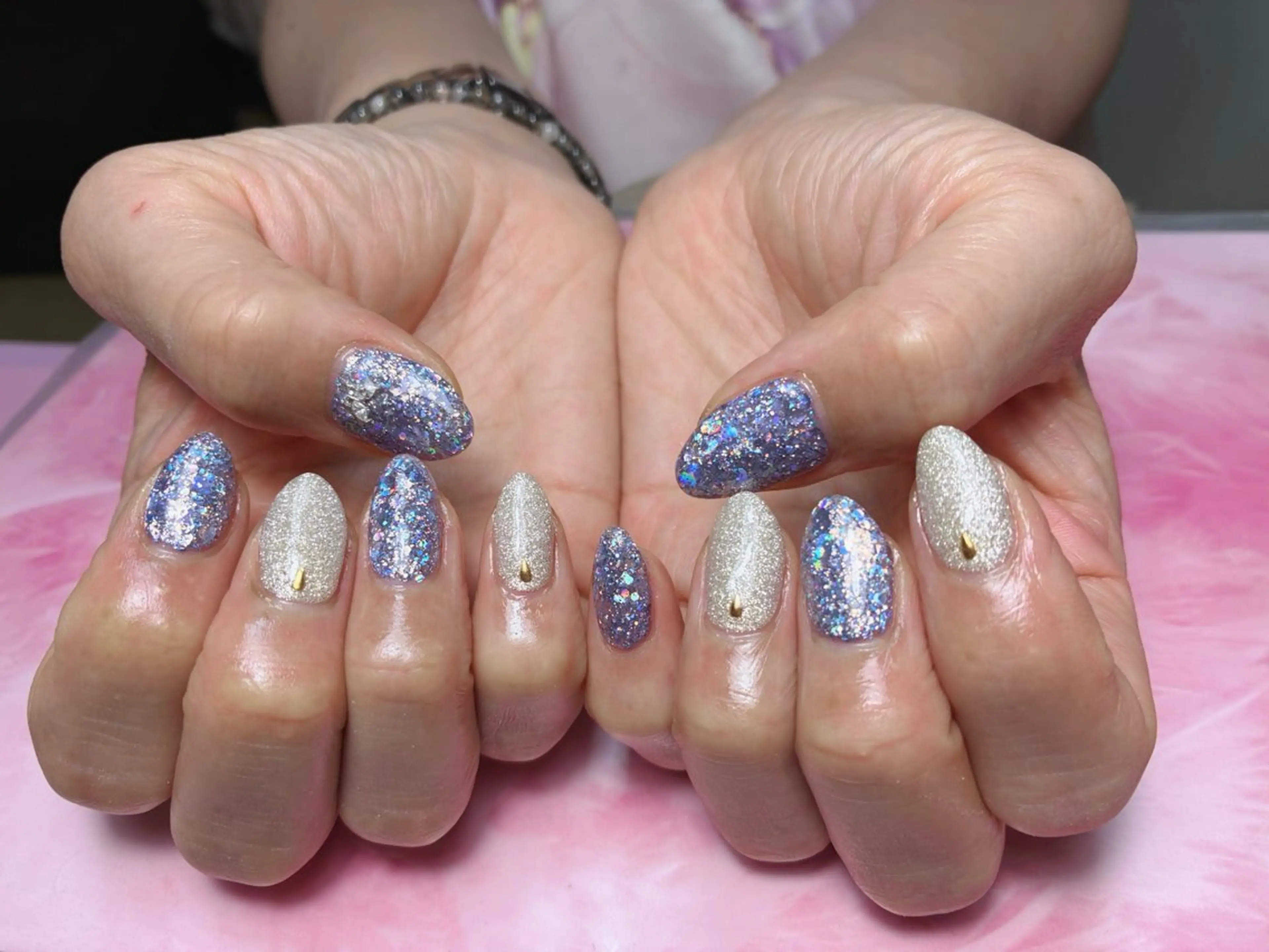 ミディアム ハンドネイル hs nail salonのネイルデザイン