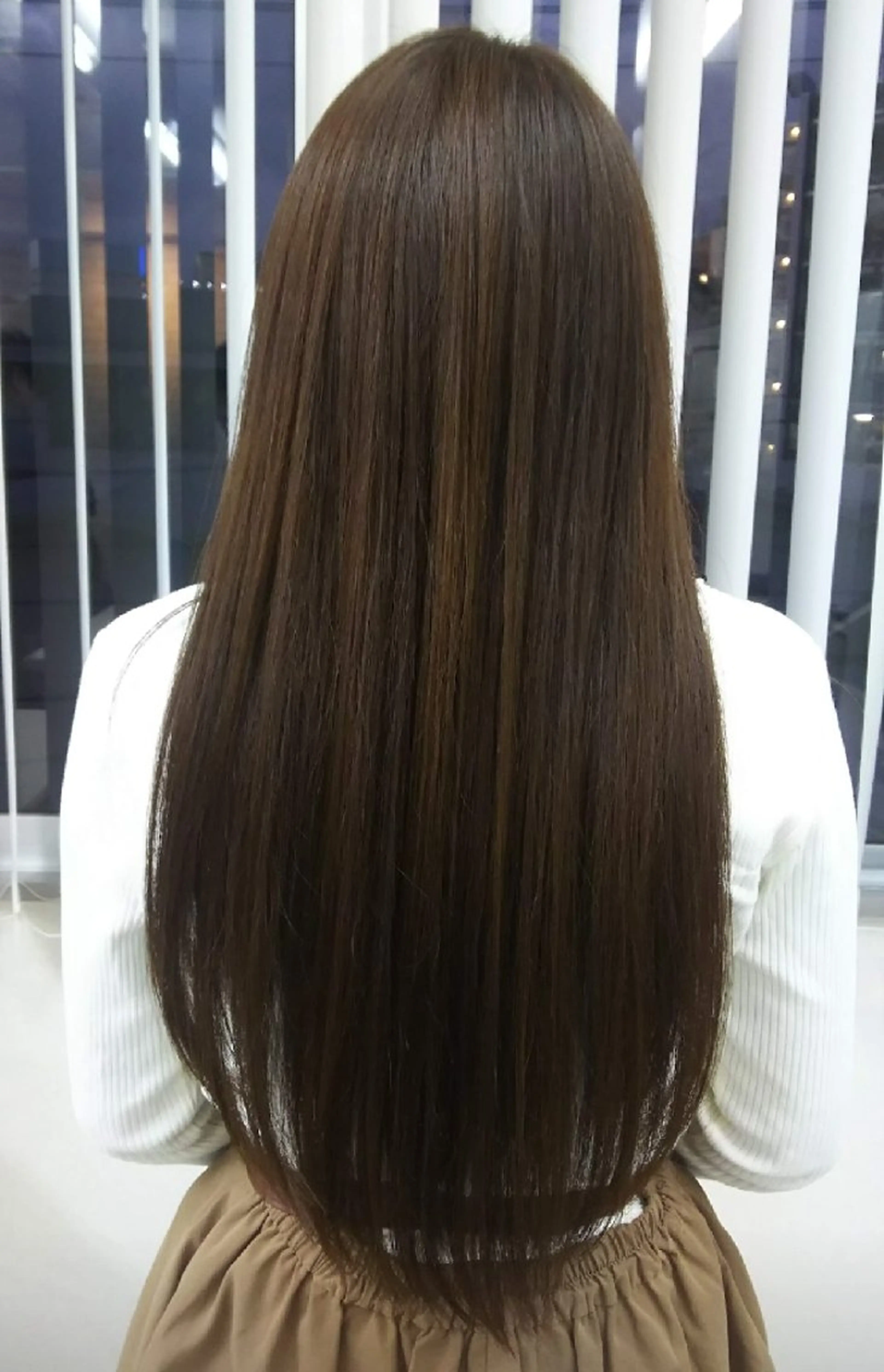 カラー ロング 髪質改善 尾澤 尚希のヘアスタイル