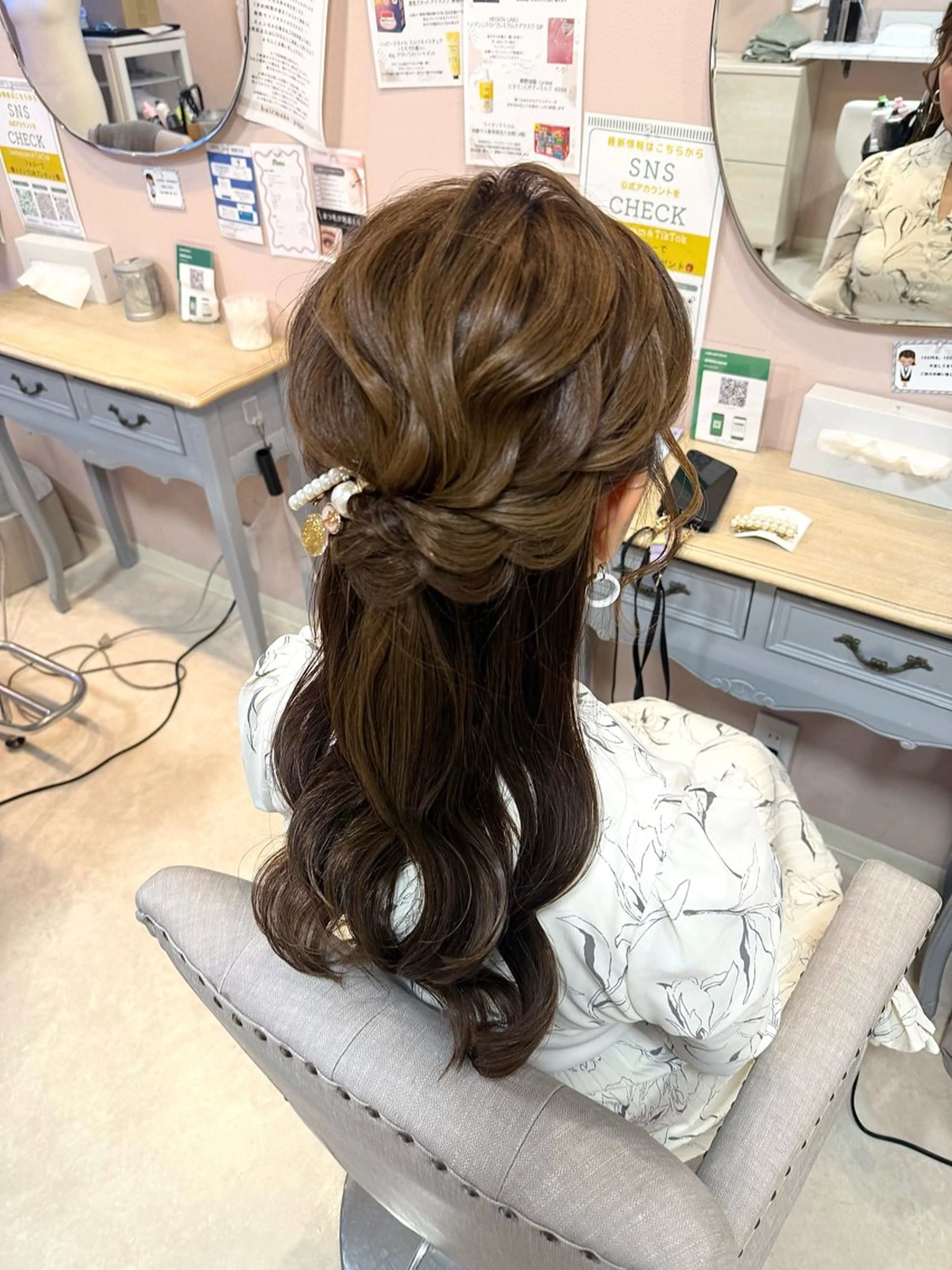 セミロング ヘアアレンジ ハーフアップ オレンジポップ みりゅうのヘアスタイル