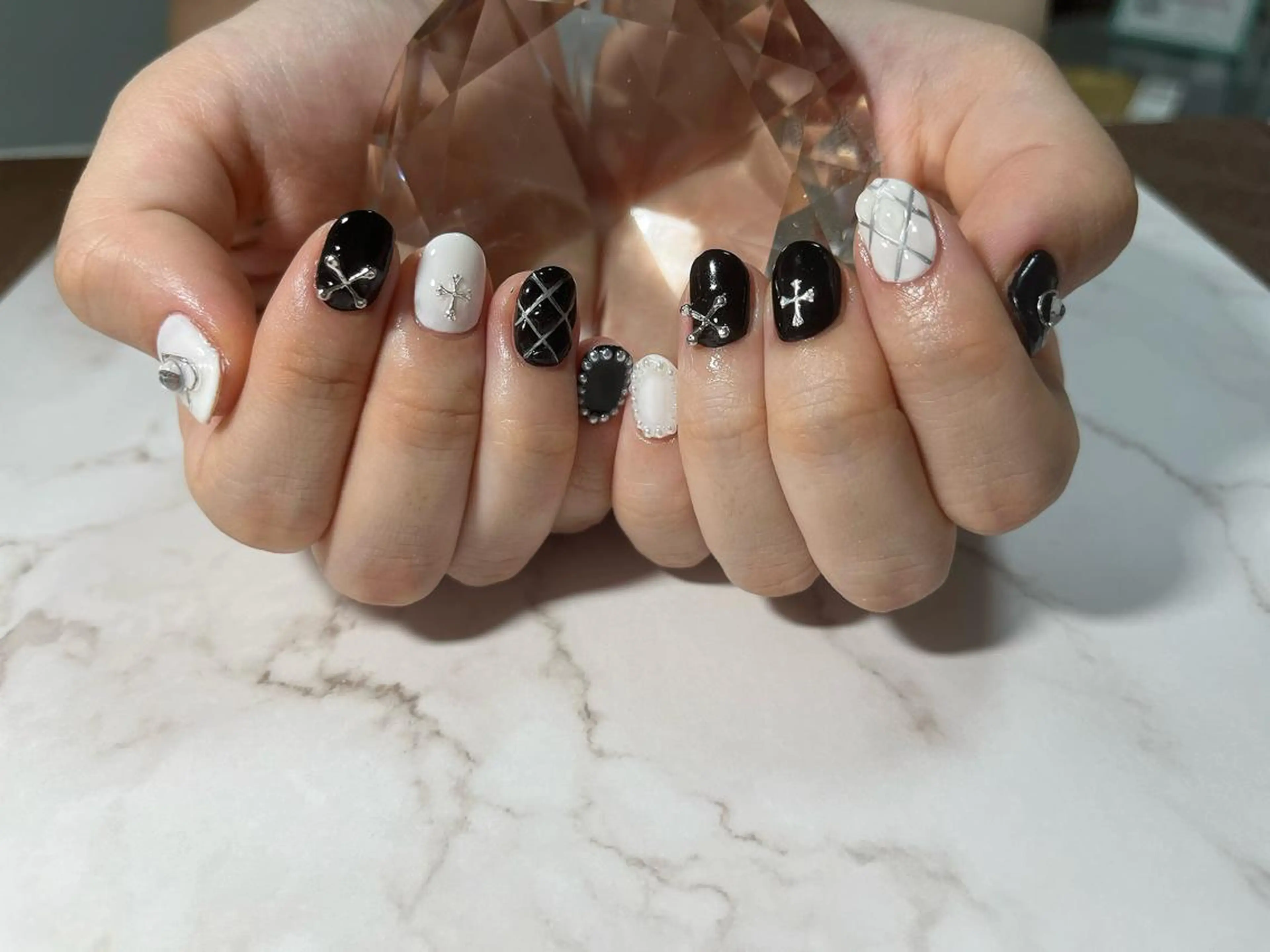 ネイル ハンドネイル ハンドケア nail salon M'U【エムユー】のネイルデザイン