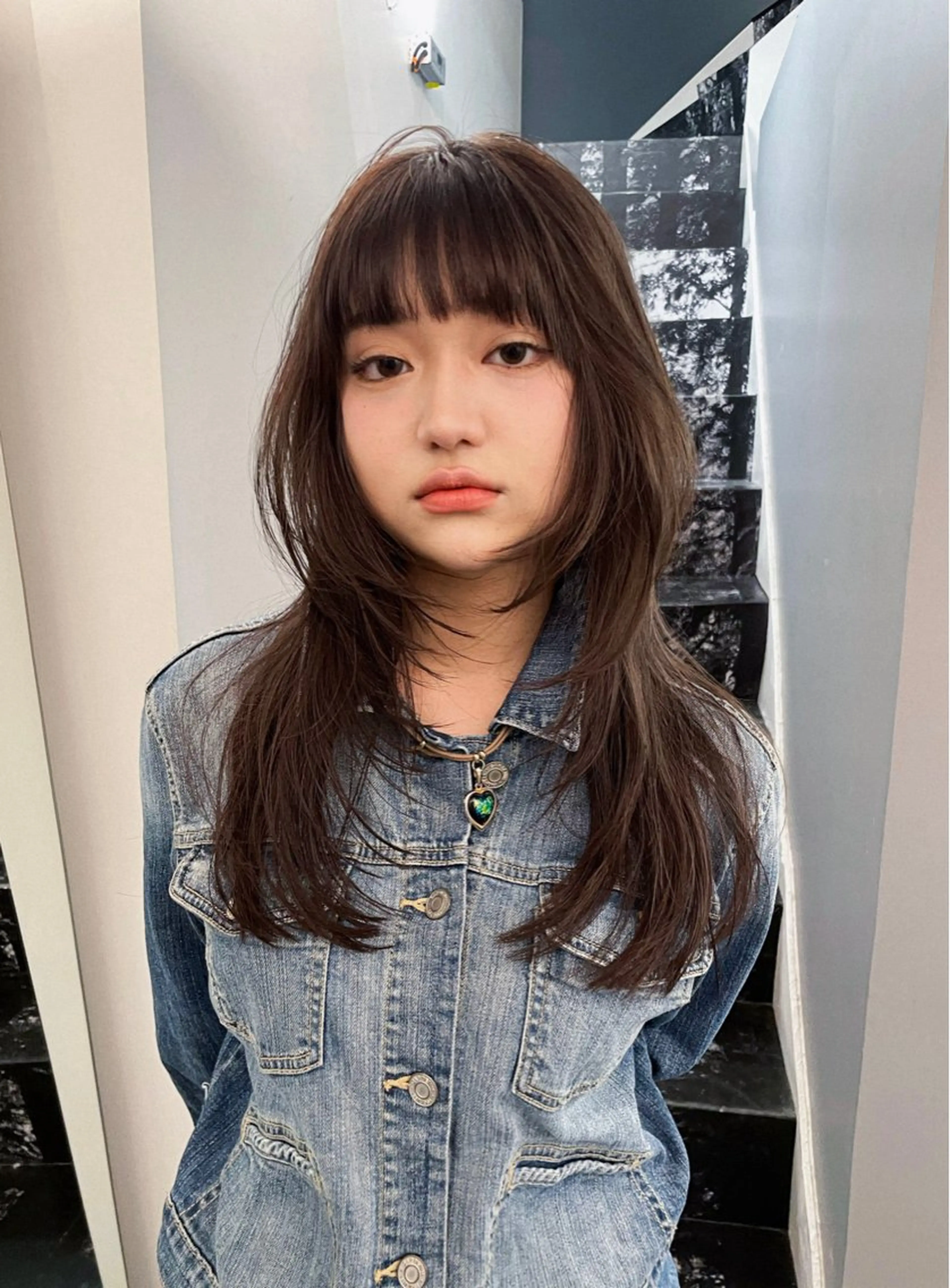 ロング カラー ヘアアレンジ 顔まわりレイヤー レイヤーカット ハッシュカット/ 韓国ヘア☽⋰mahoのヘアスタイル