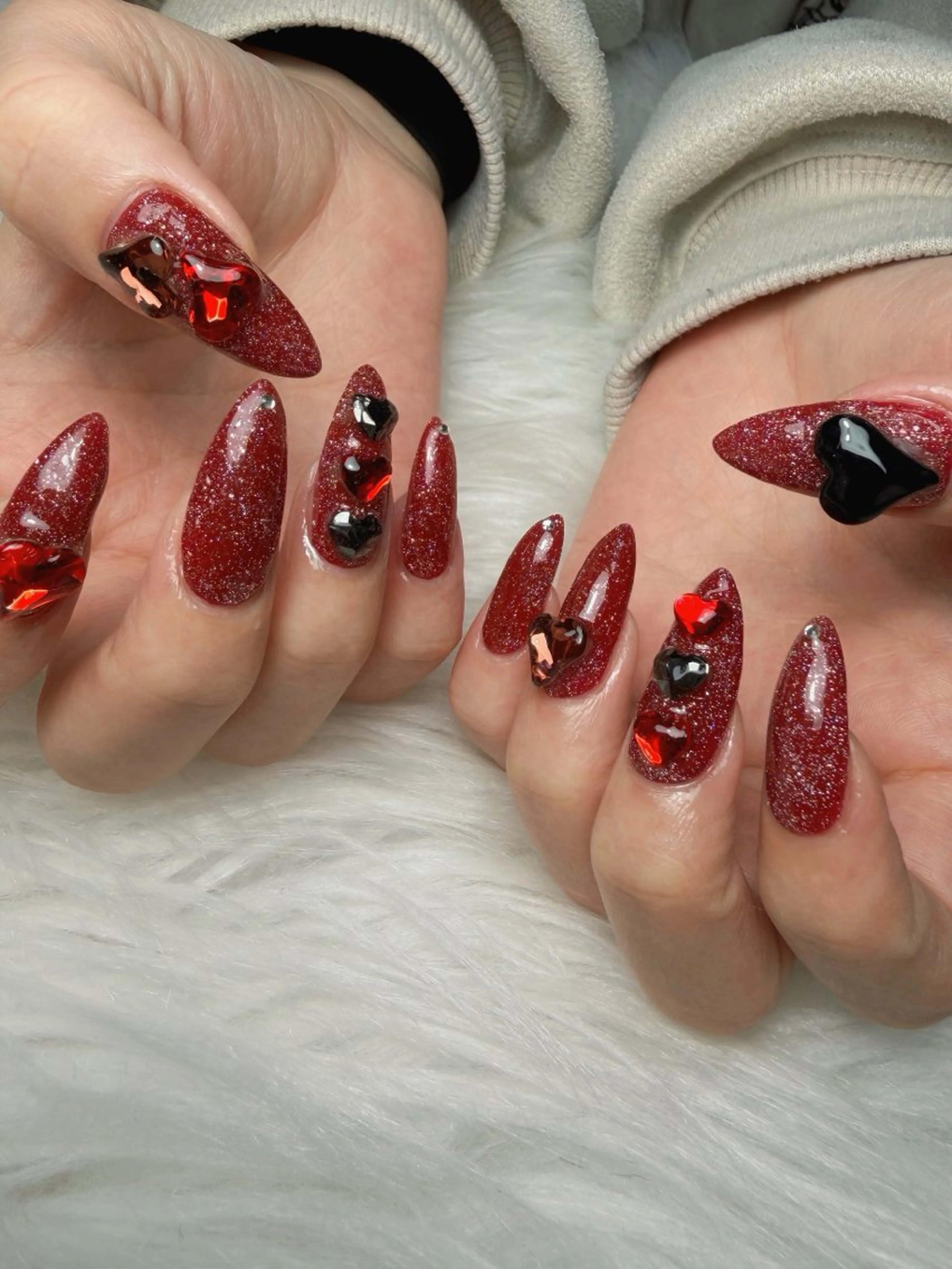 ネイル ハンドネイル ゴテゴテ💙ワンホン リオナのネイルデザイン