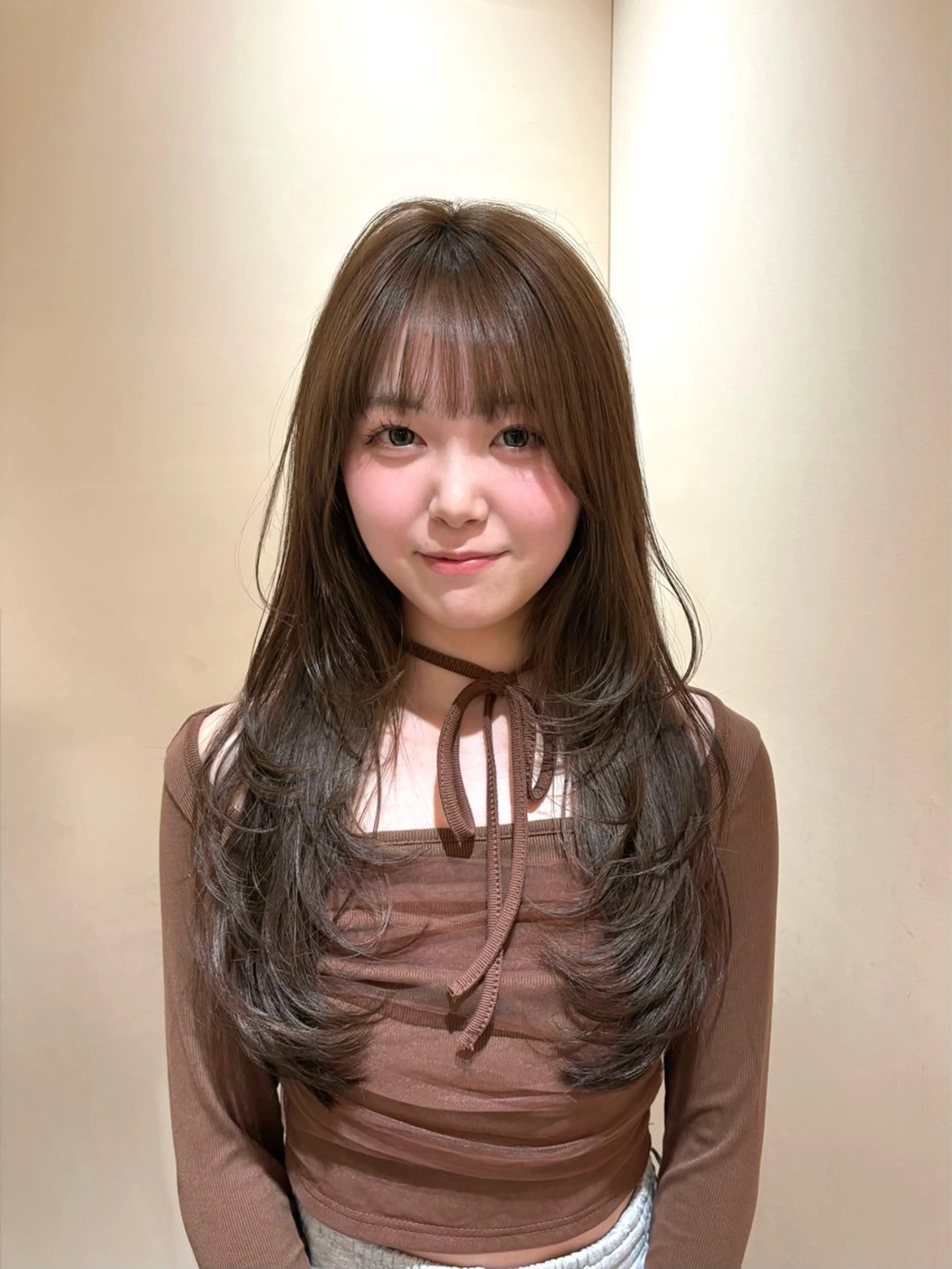 ロング カラー ベージュカラー ヘーゼル レイヤーカット カット ヘアカラー トリートメント ヘッドスパ ヘアセット 垢抜け/レイヤー /艶カラー🪼風香のヘアスタイル