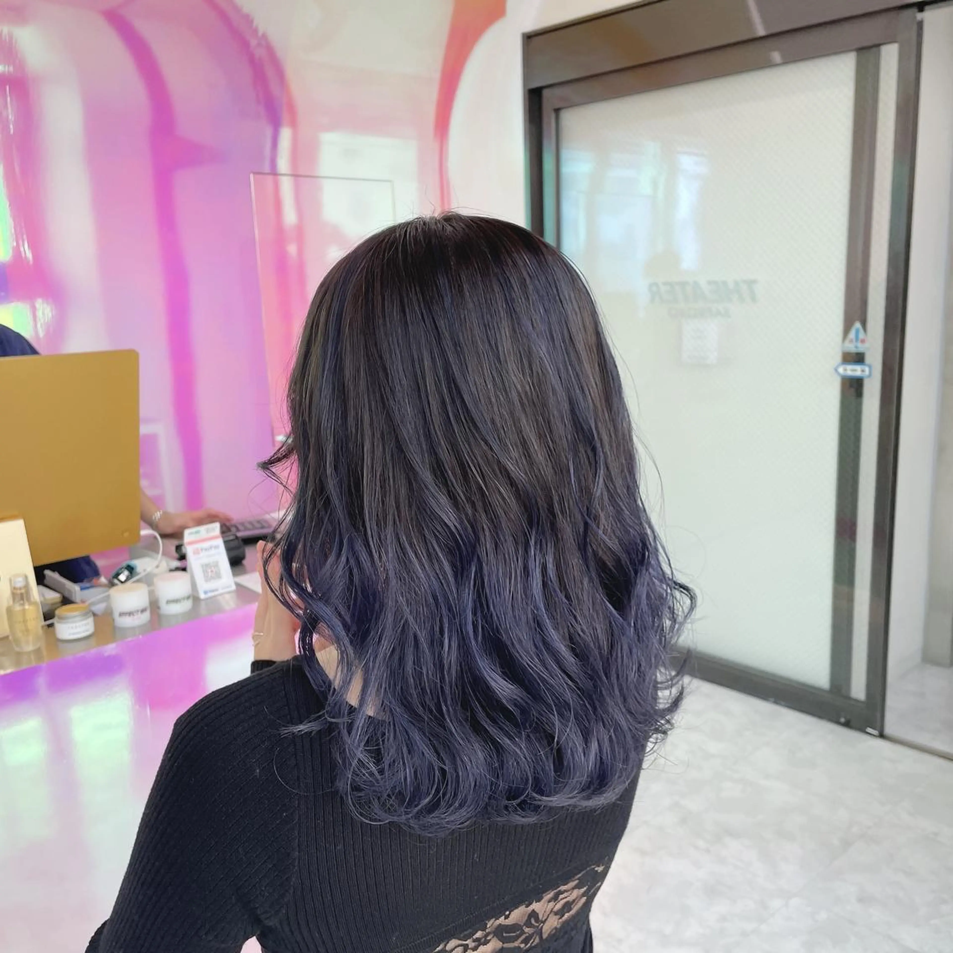 セミロング カラー ヘアアレンジ バレイヤージュ ベージュカラー 黒髪 ブリーチ ブルーカラー YUZA grow HAIR 札幌所属・韓国ヘア指名率 No. 1小堀京介のヘアスタイル