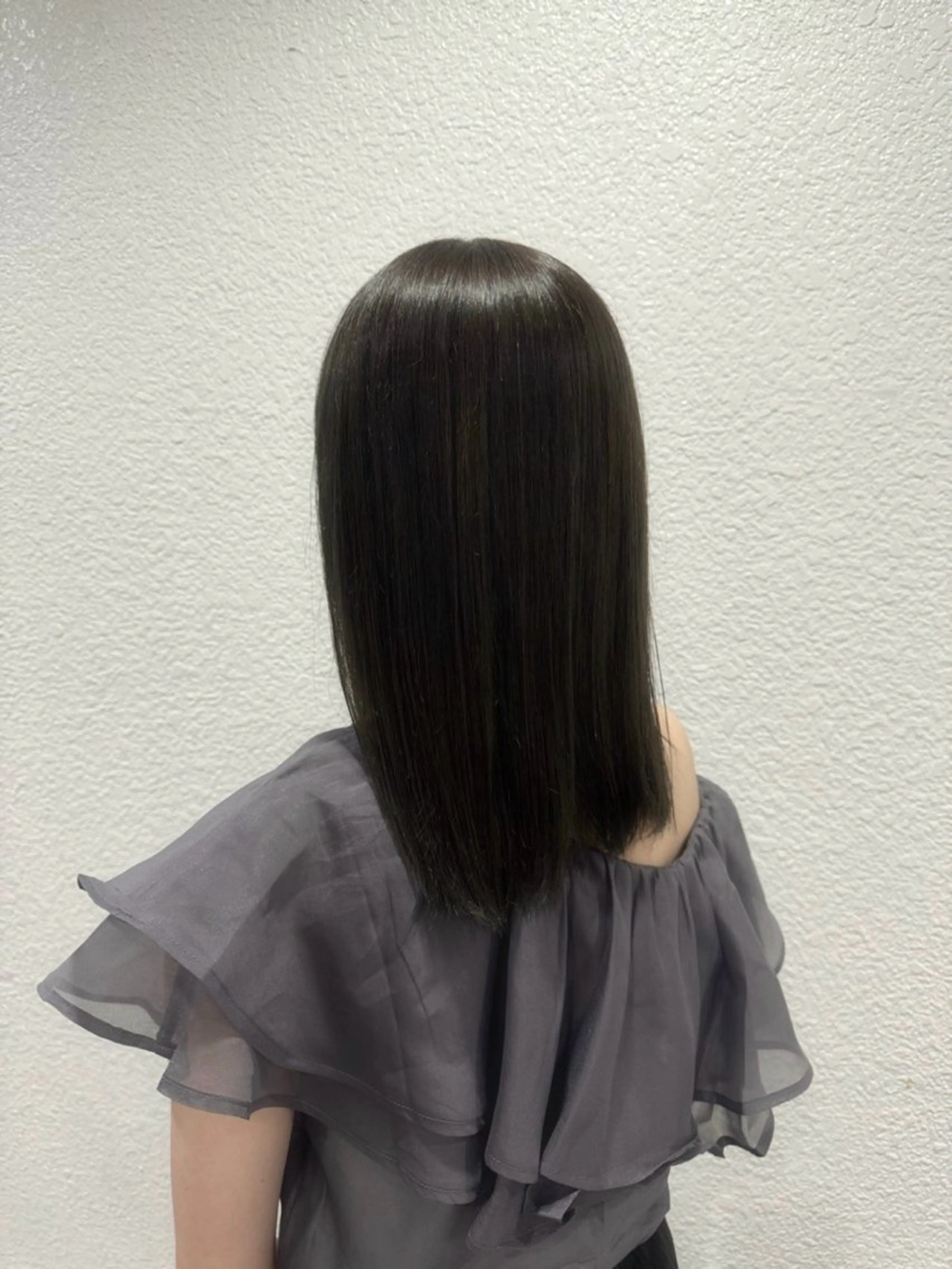 セミロング カラー ヘアカラー 🩰片川 真白🪽のヘアスタイル