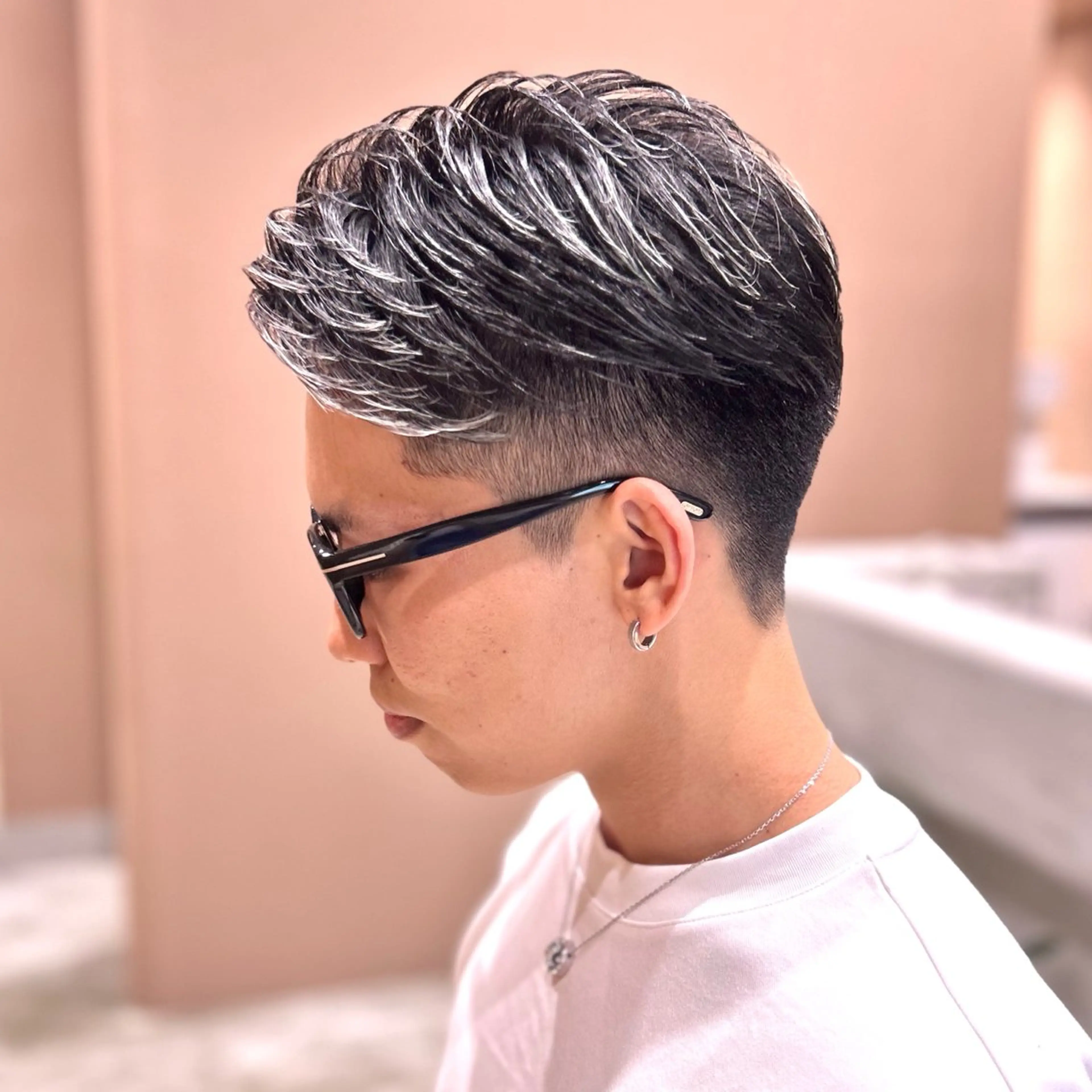 ショート メンズ 刈り上げ メンズヘア/透明感 カラー/ayatoのヘアスタイル