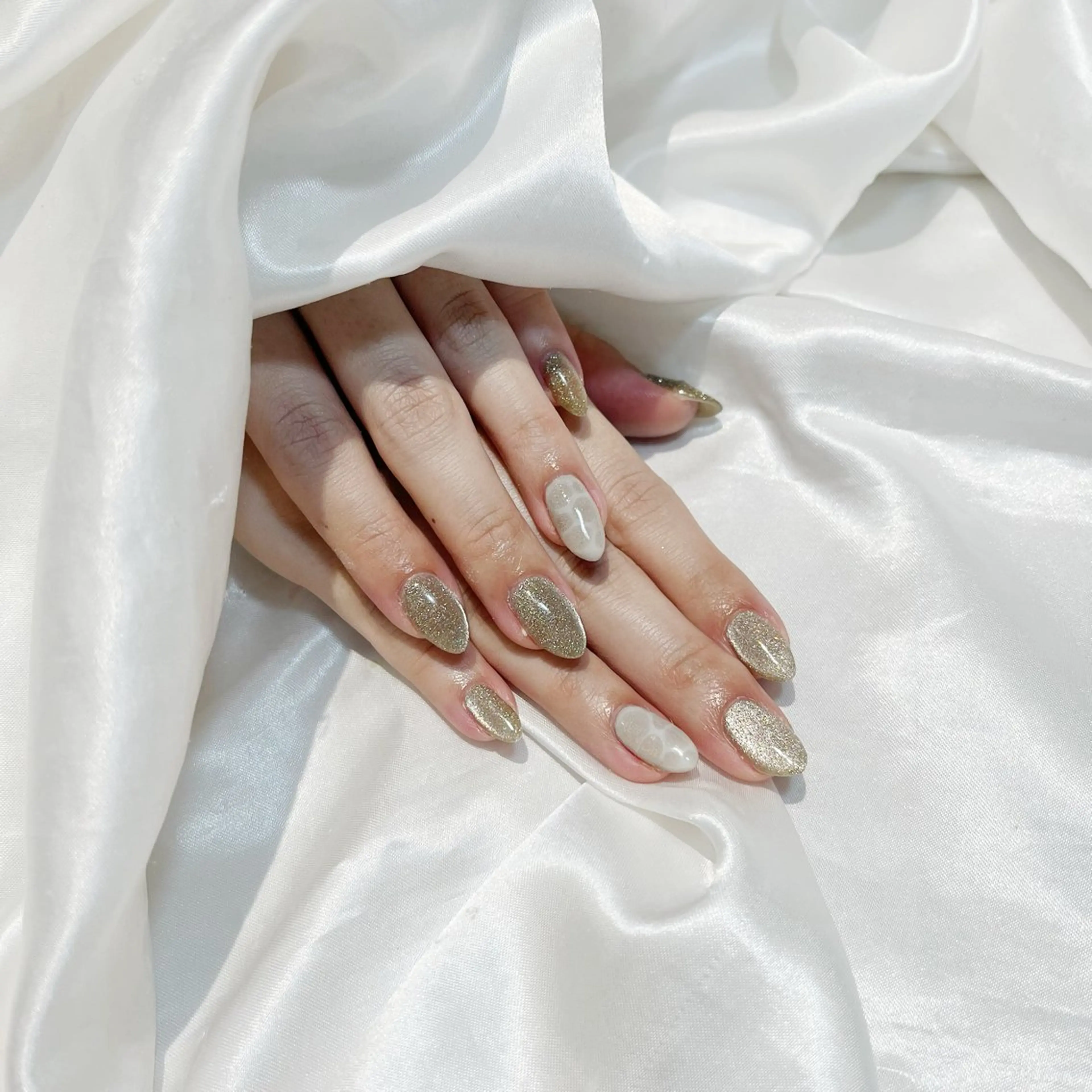 ネイル WISTERIA aisaのネイルデザイン