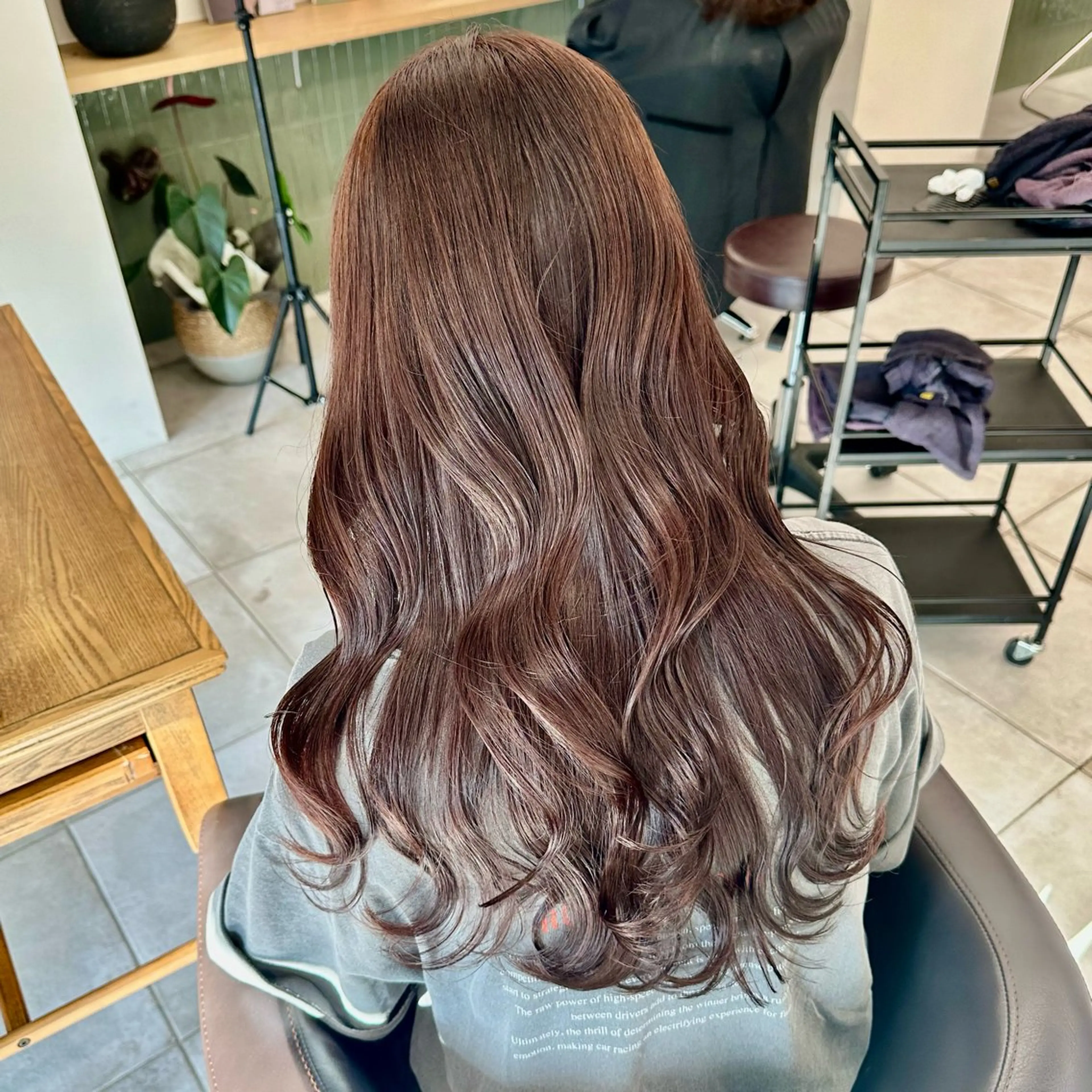 セミロング カラー カット ヘアカラー トリートメント ブリーチなし/レイヤ ー特化🌈Tommyのヘアスタイル