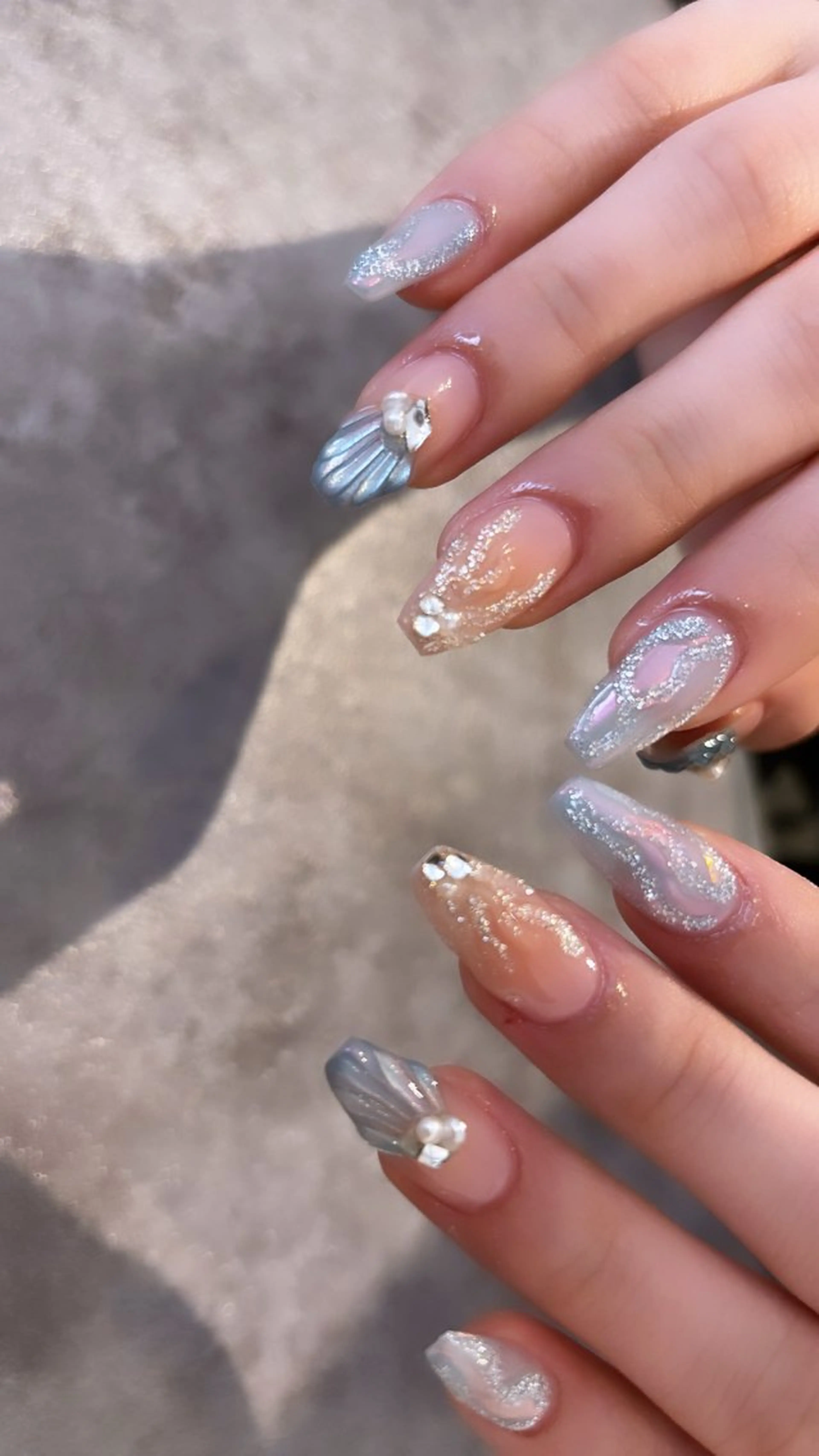 ネイル Mignon 、のネイルデザイン