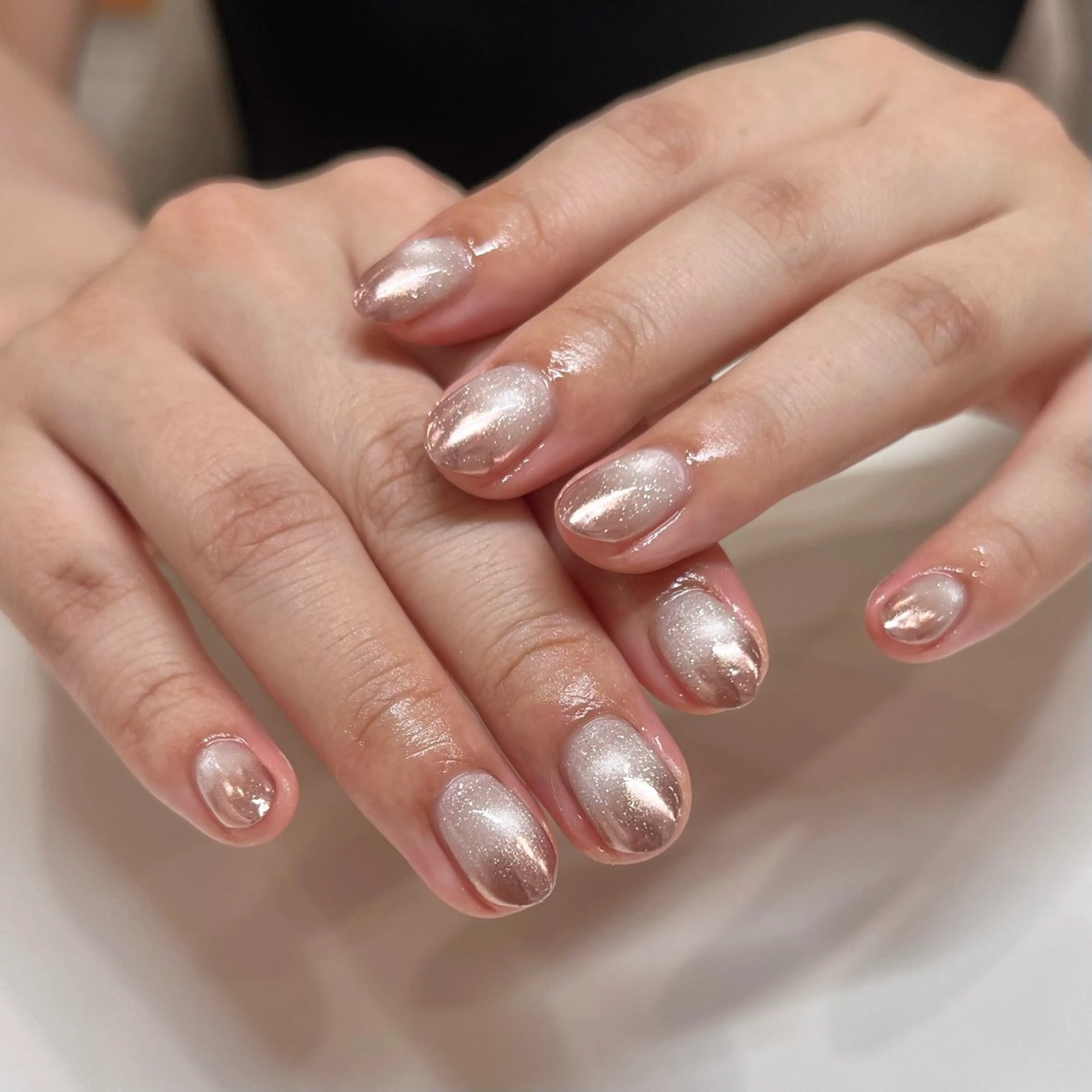 ネイル ハンドネイル ハンドケア SHIORI🐈‍⬛ 韓国⌇ワンホンネイルのネイルデザイン