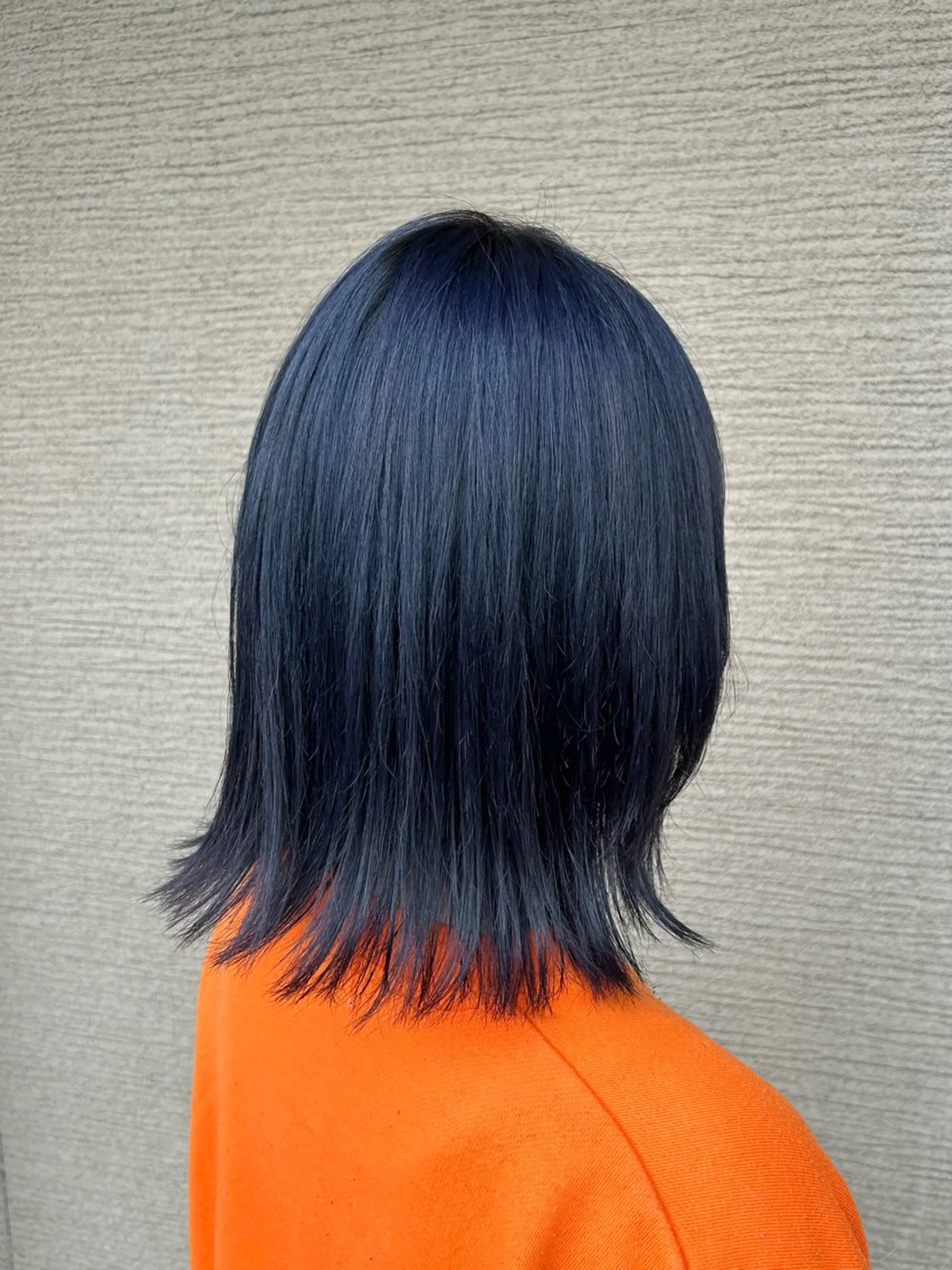 セミロング カラー ブリーチ ブルーカラー カット ヘアカラー トリートメント 艶カラー/レイヤー/ ハイトーン/まなみのヘアスタイル