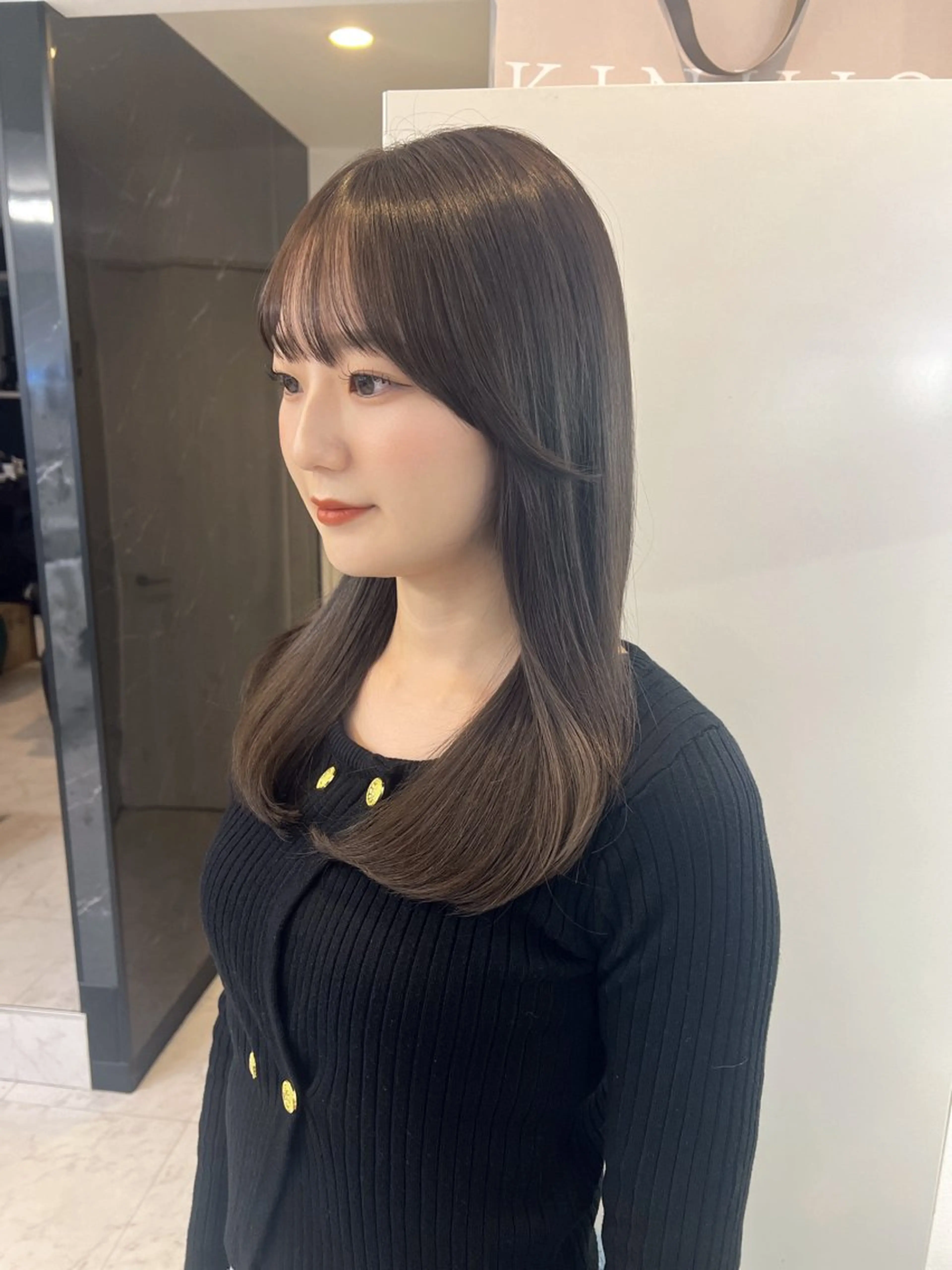 セミロング カラー レイヤーカット カット ヘアカラー トリートメント ✨髪質改善✖︎顔周り レイヤー✨ナカムラのヘアスタイル