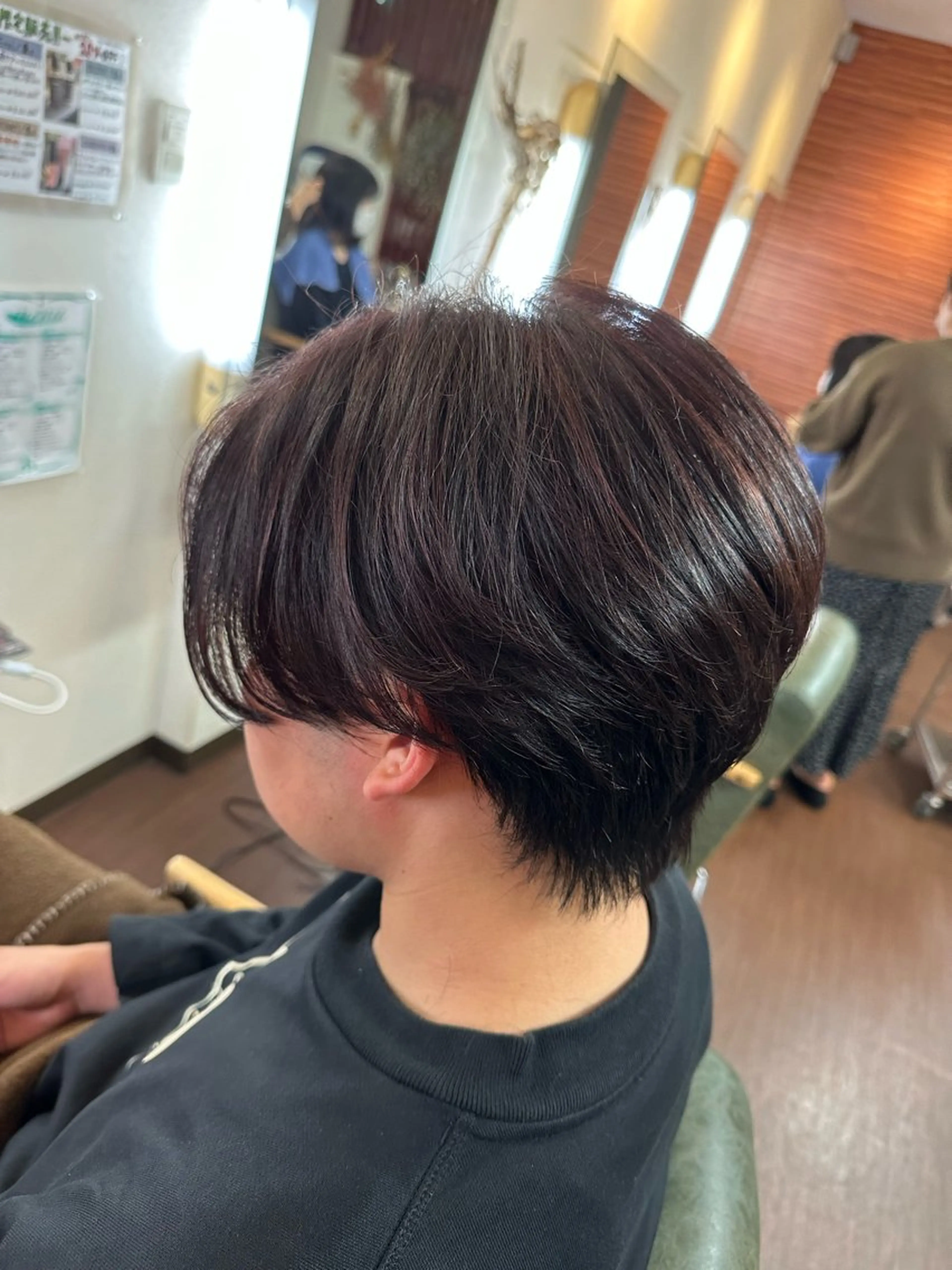 ショート カラー メンズ センターパート メンズハイライト ハイライトカラー ピンクカラー ハイライト カット ヘアカラー トリートメント 大人女性の艶カット カラー/菊池柊真🌟のヘアスタイル