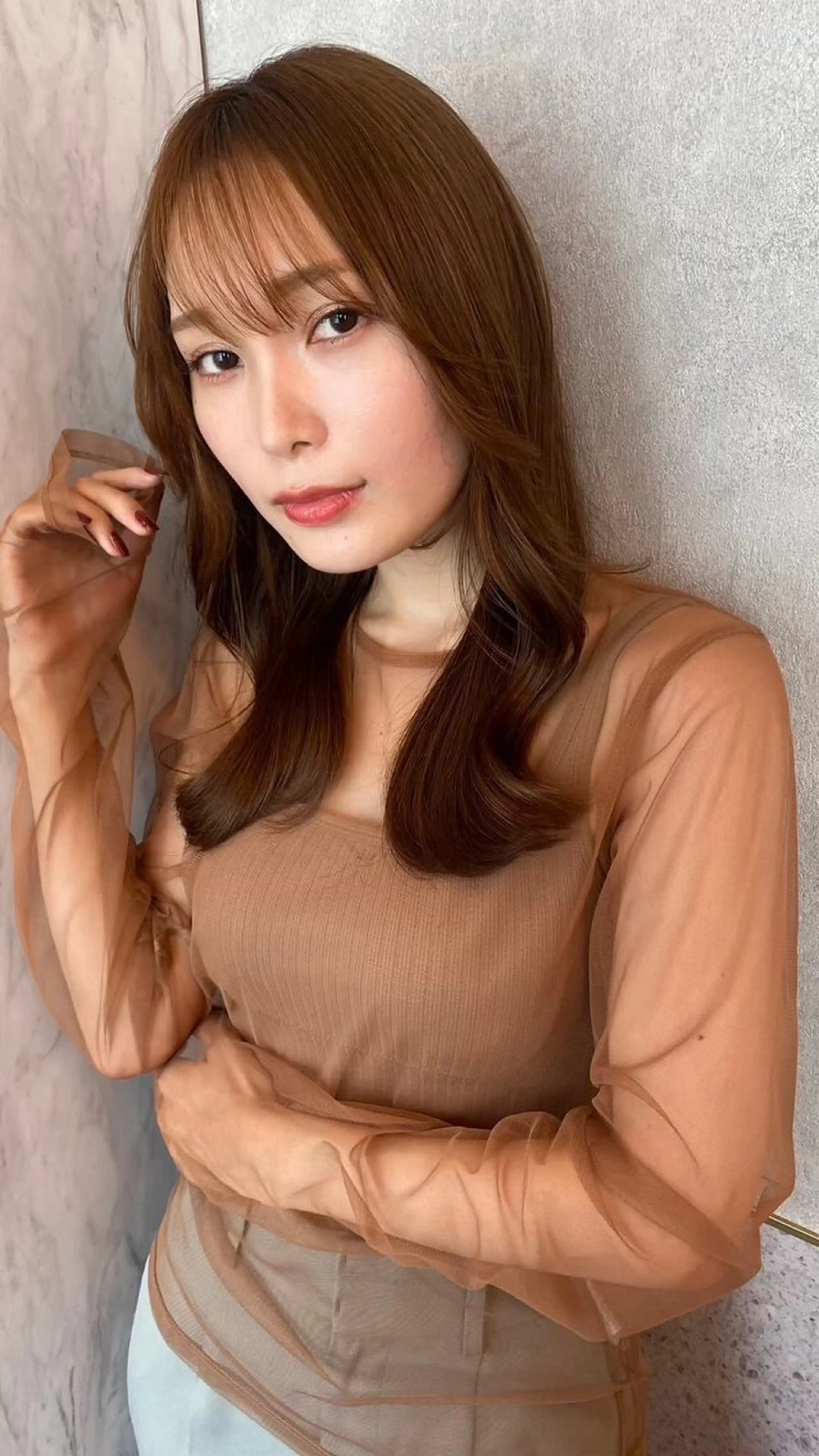 ロング カット ヘアカラー トリートメント 新宿/小顔レイヤー/ 顔まわり/西慶太朗のヘアスタイル