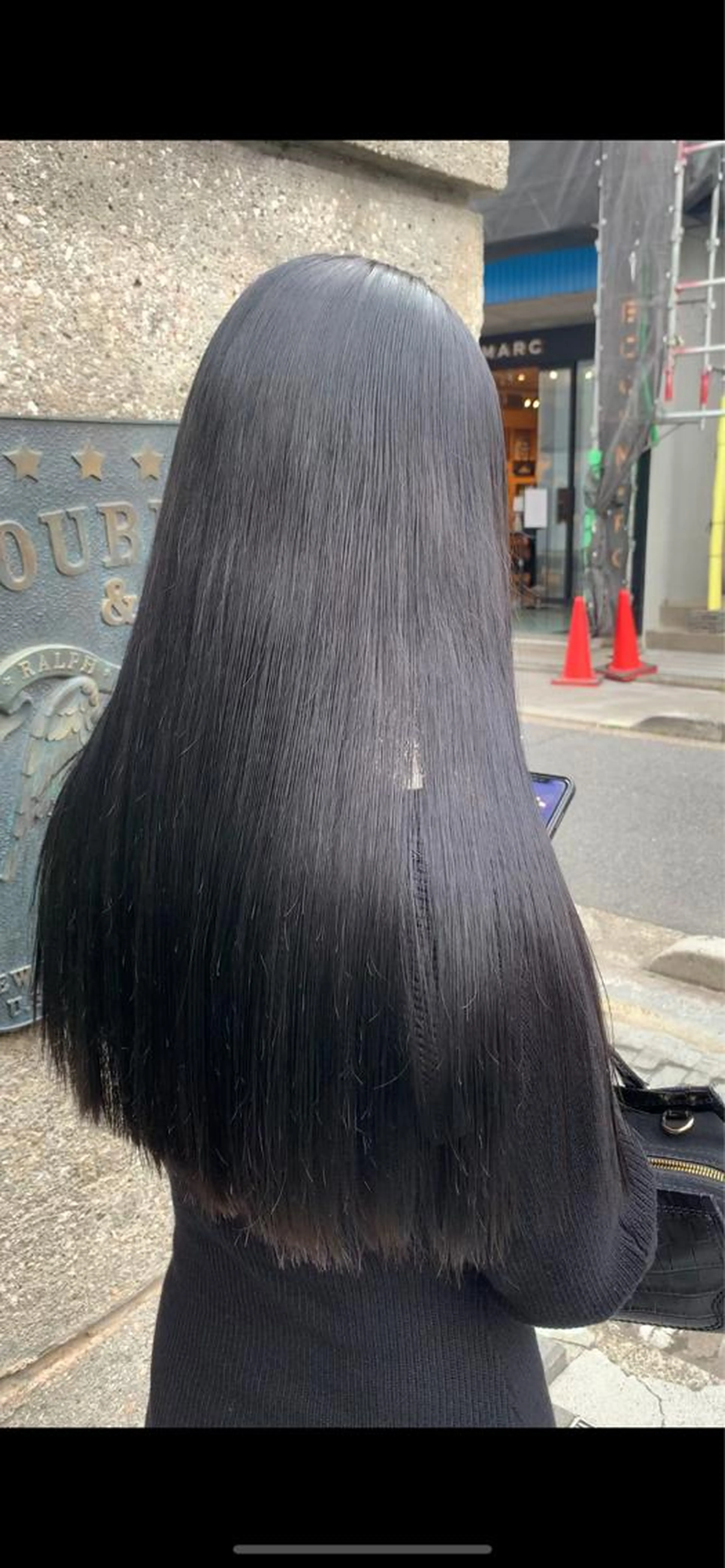 🖤ブラックアッシュ🖤【高級ケアカラー+トリートメント】暗染め/黒染め/黒髪/イルミナ/ワンカラー/ブルーブラックの写真