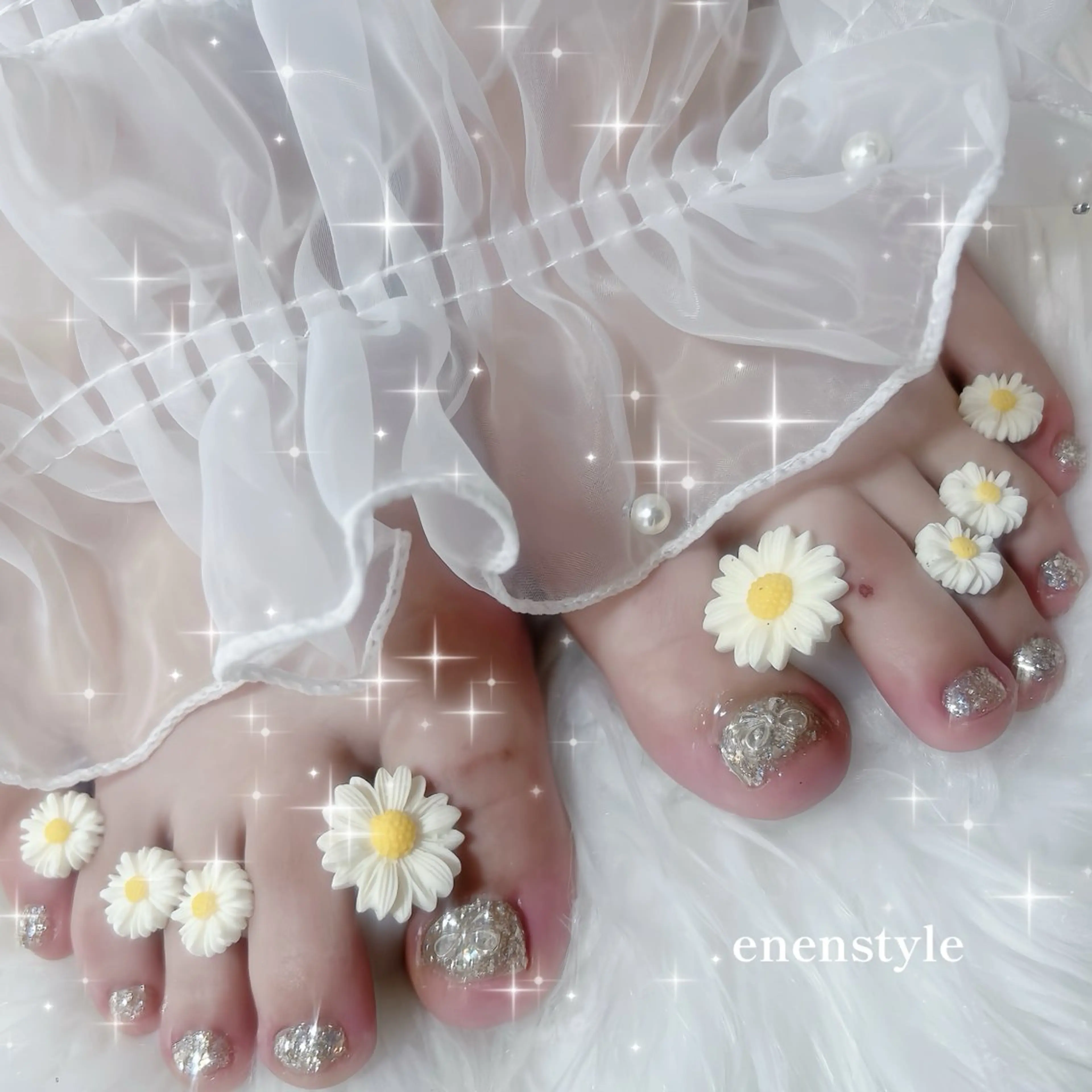 ネイル フットネイル enenstyle YUAのネイルデザイン