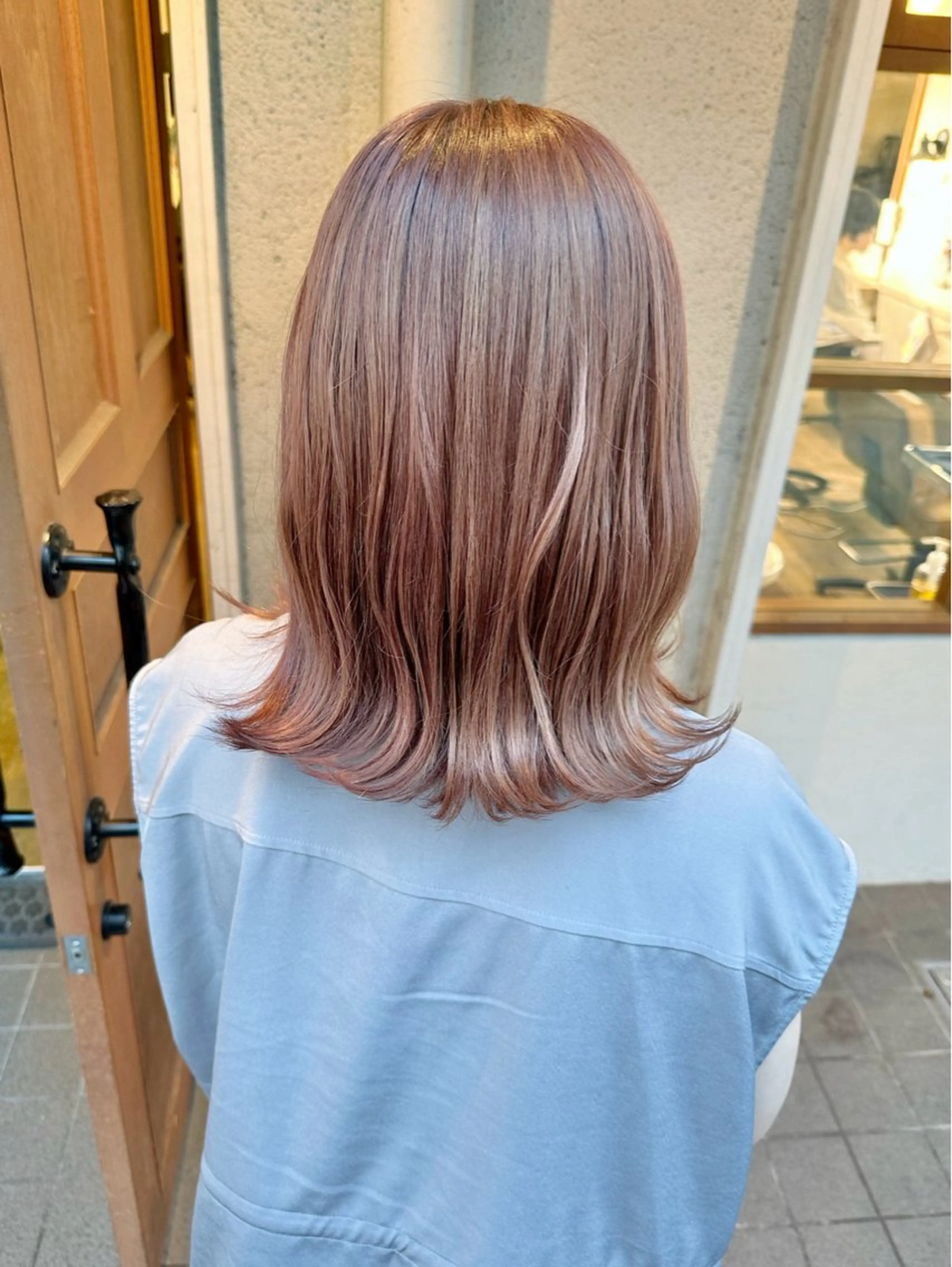 ミディアム カラー ミディアムパーマ ハイライトカラー インナーカラー ハイライト 髪質改善 カット ヘアカラー トリートメント 透明感カラー/ボブ /佐藤伶のヘアスタイル