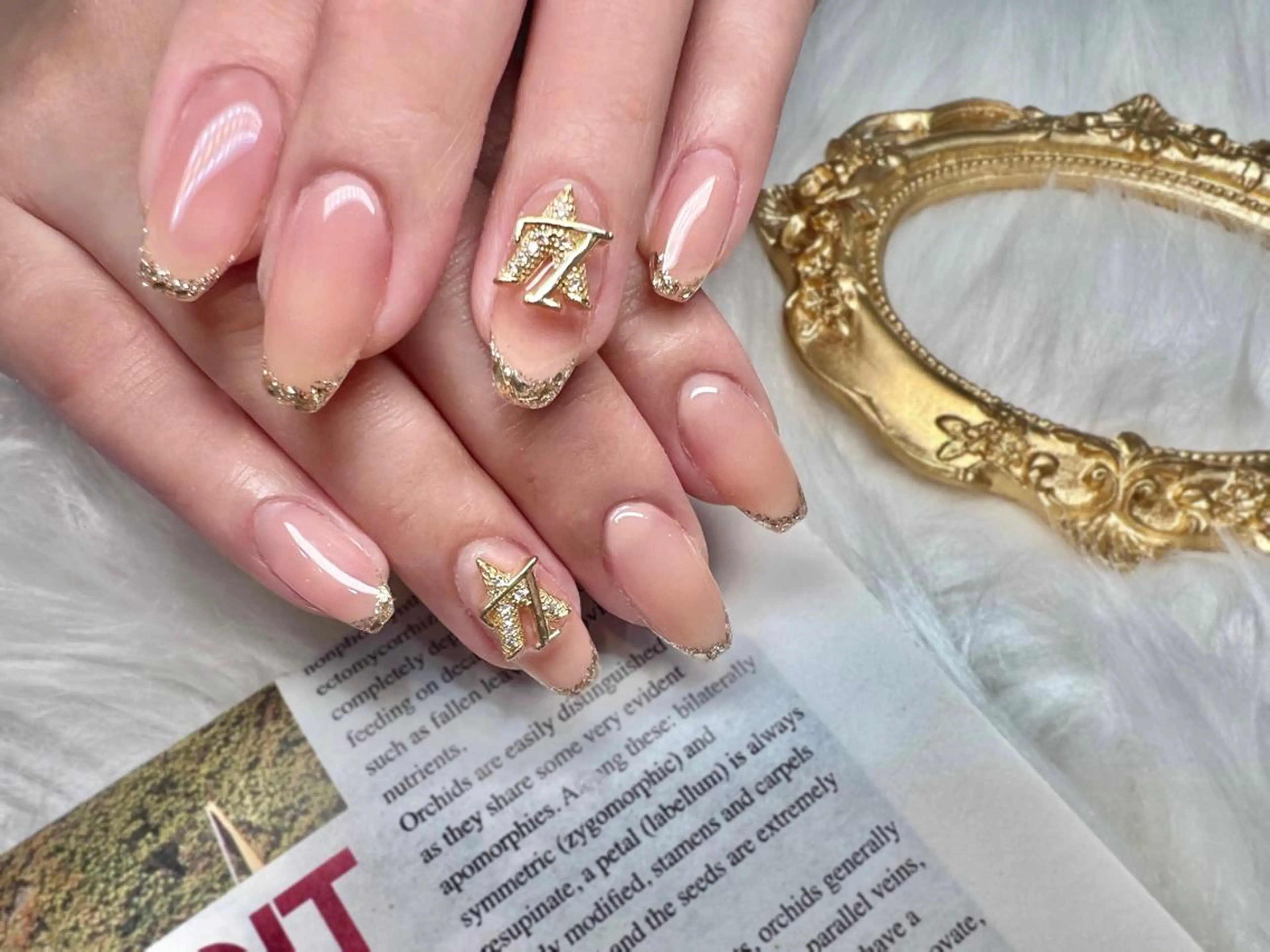 ミディアム Chouette Nailのネイルデザイン