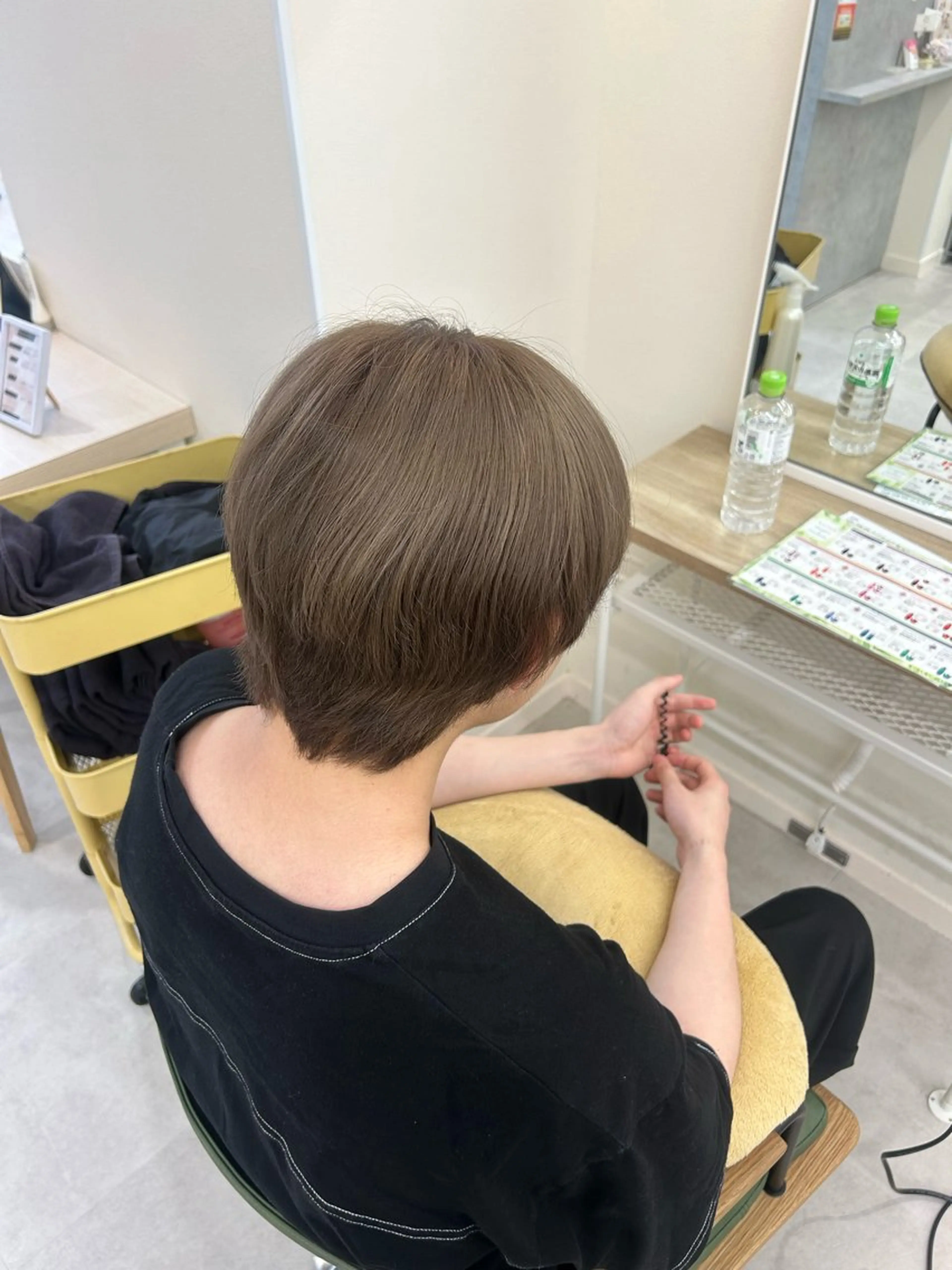 カラー ルナ/レイヤー /ベージュのヘアスタイル